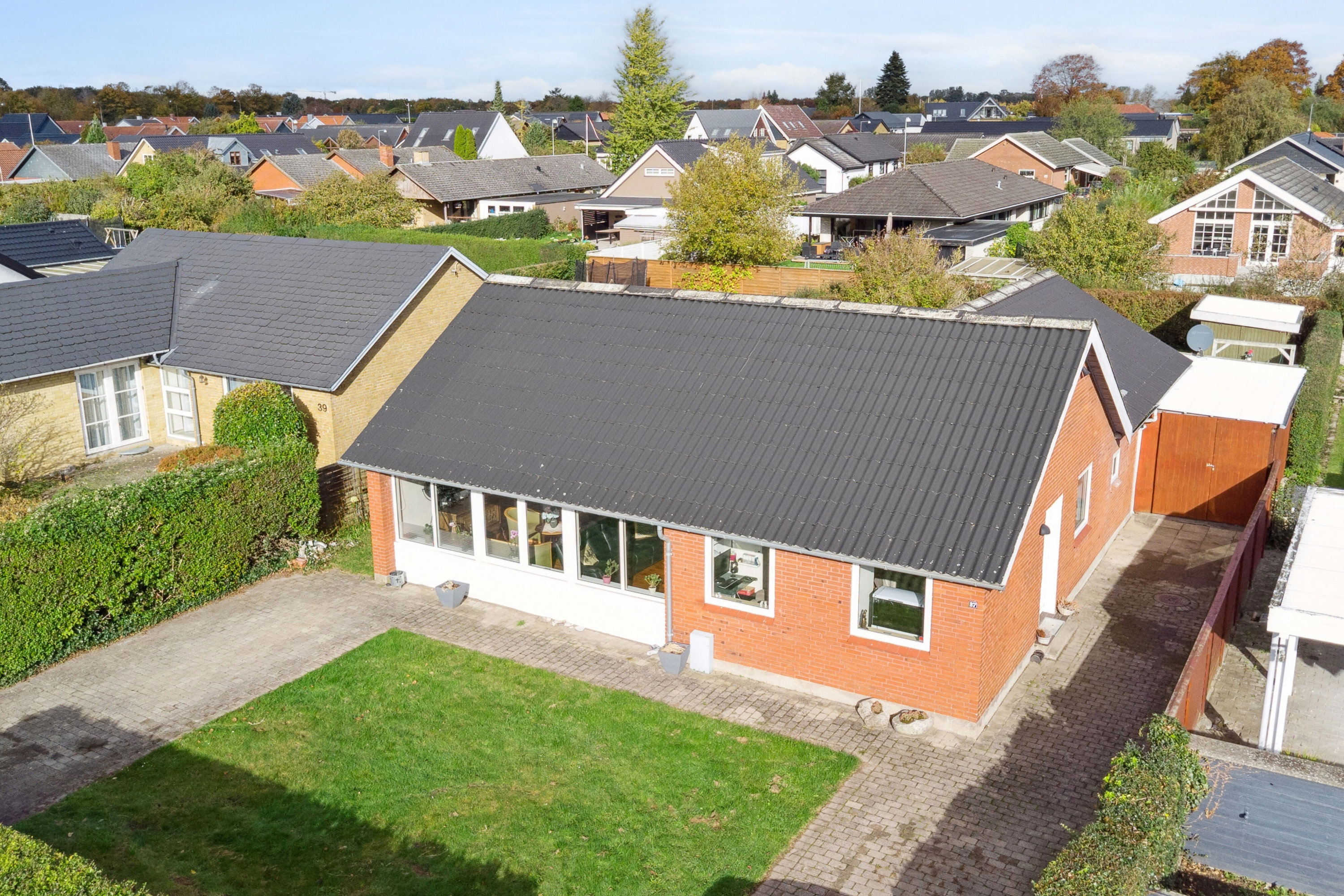 Fremhævet udendørs billede i fuldskærmstilstand. Billede af Sanderumvej 37, Sanderum, 5250 Odense SV