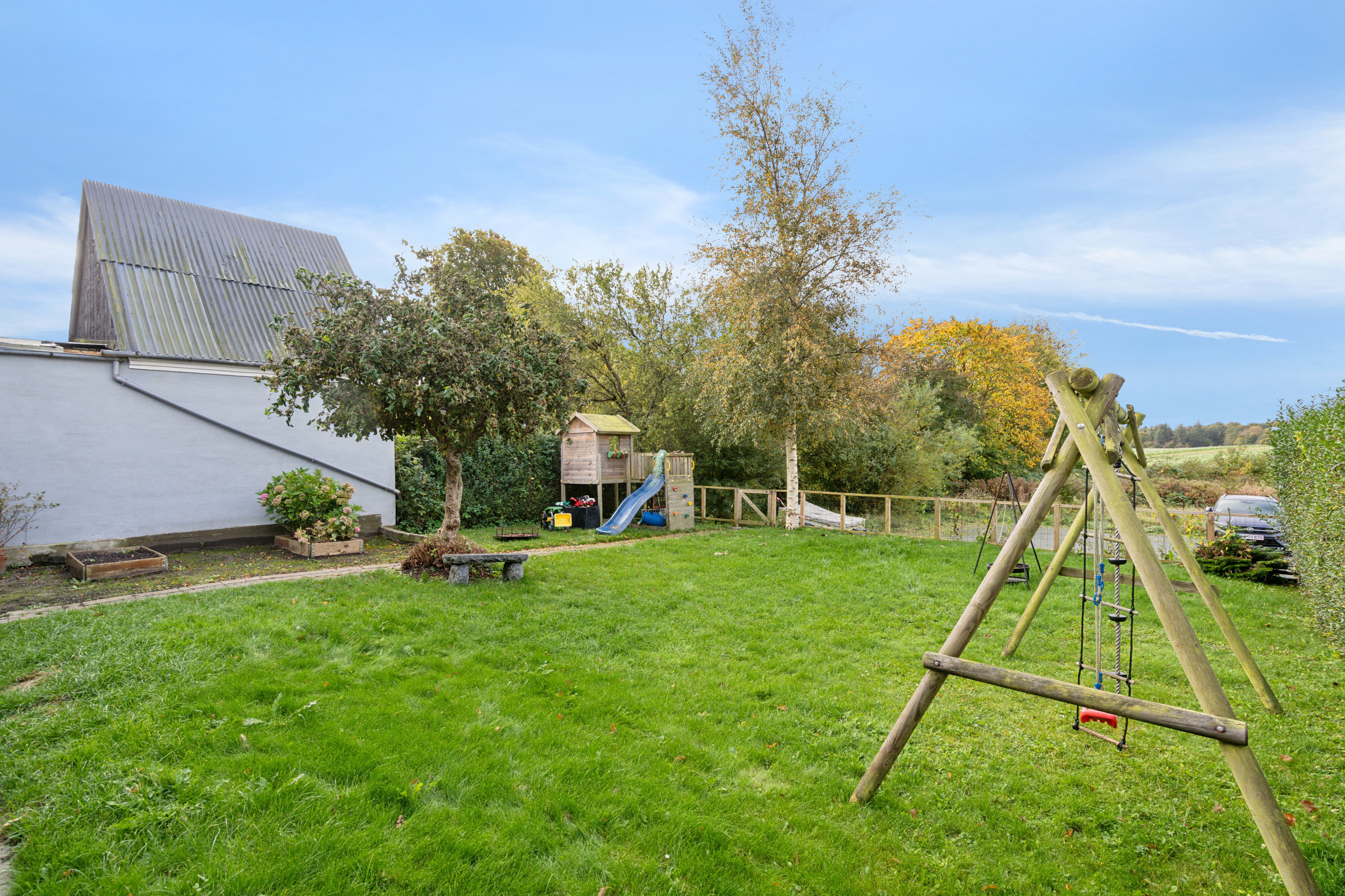 Fremhævet set fra haven billede i fuldskærmstilstand. Billede af Højrupvej 31, Højrup, 5750 Ringe