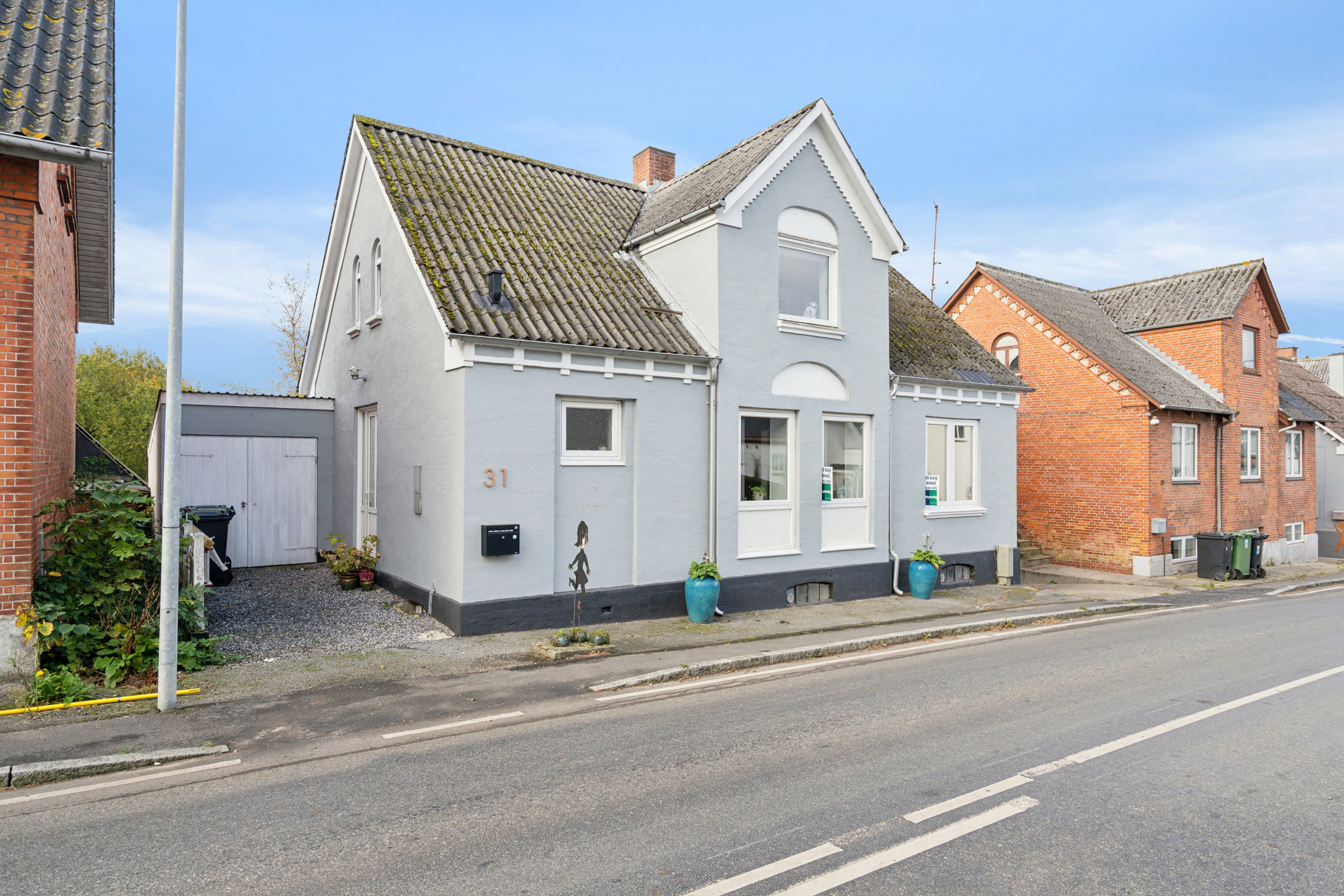 Fremhævet set fra vejen billede i fuldskærmstilstand. Billede af Højrupvej 31, Højrup, 5750 Ringe