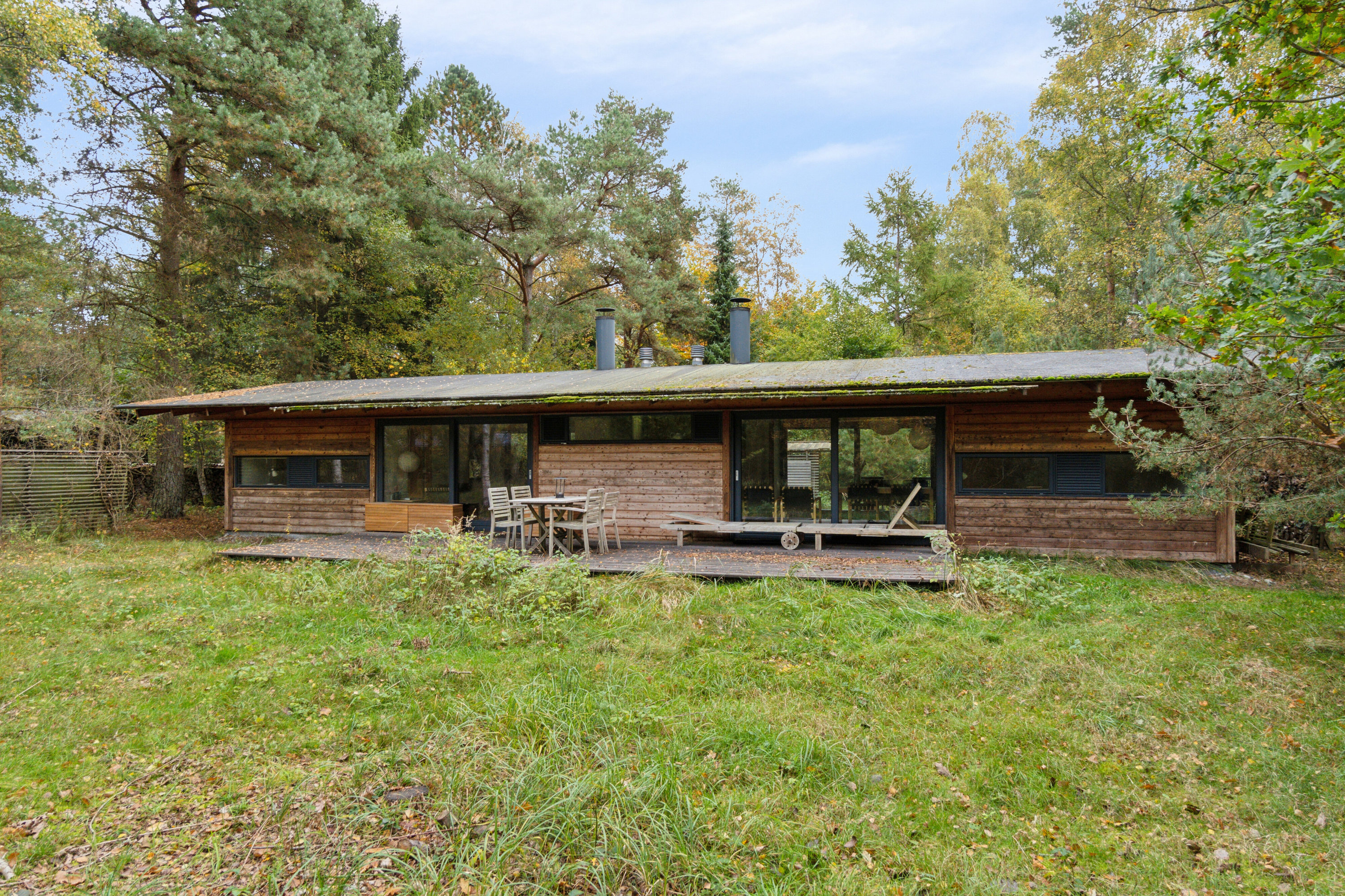 Fremhævet set fra haven billede i fuldskærmstilstand. Billede af Revlingsvinget 17, Tibirke Sand, 3300 Frederiksværk