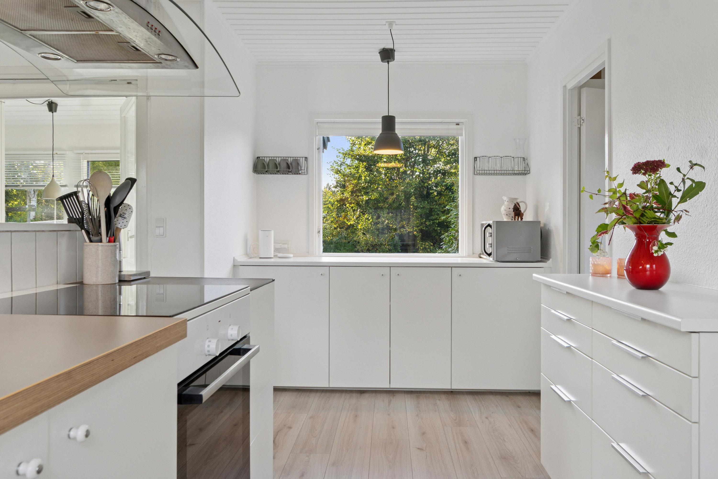 Fremhævet køkken billede i fuldskærmstilstand. Billede af Åbakken 42, Ejby, 4070 Kirke Hyllinge