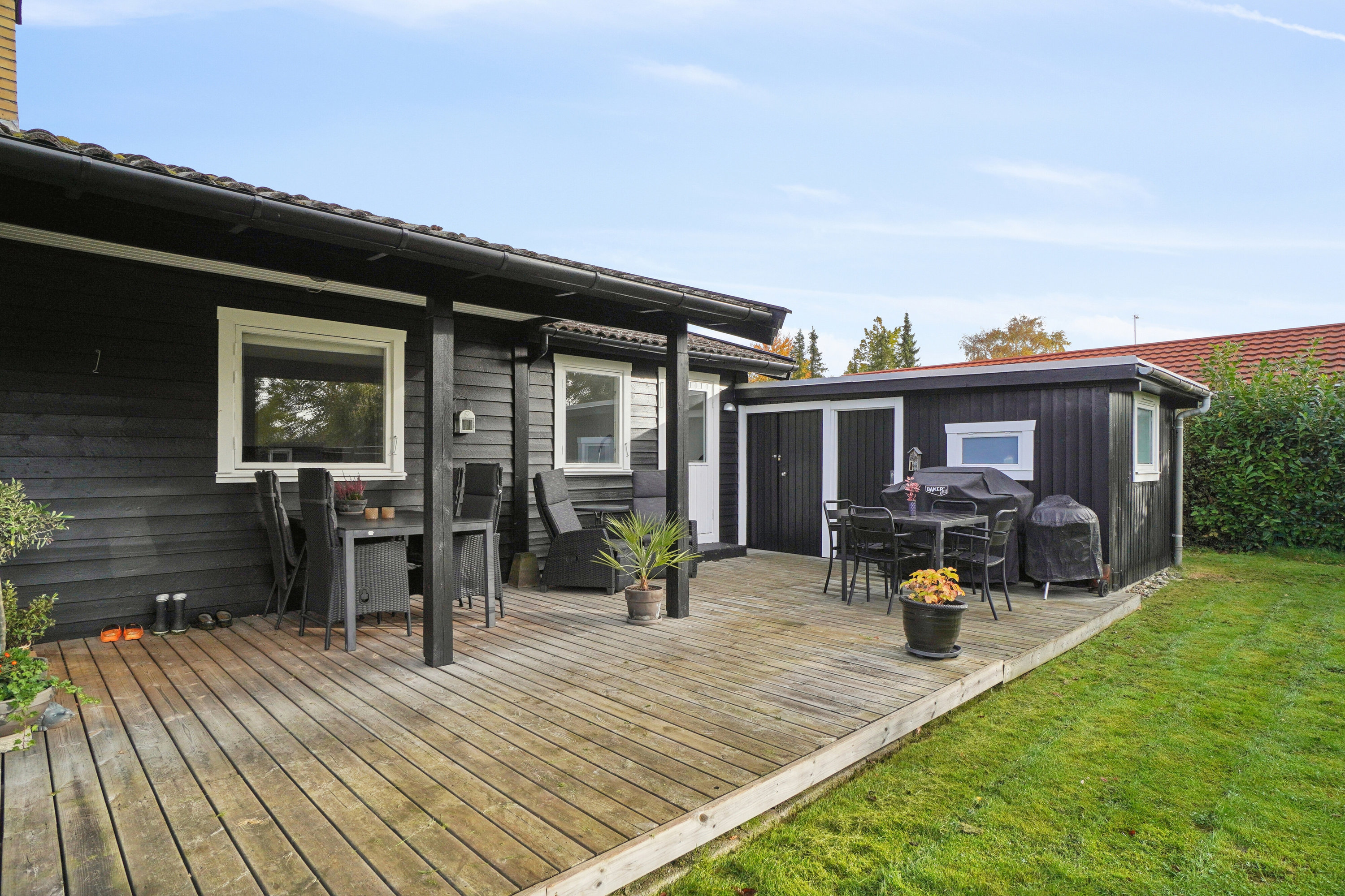 Miniaturebillede 1: udendørs. Billede af Åbakken 42, Ejby, 4070 Kirke Hyllinge