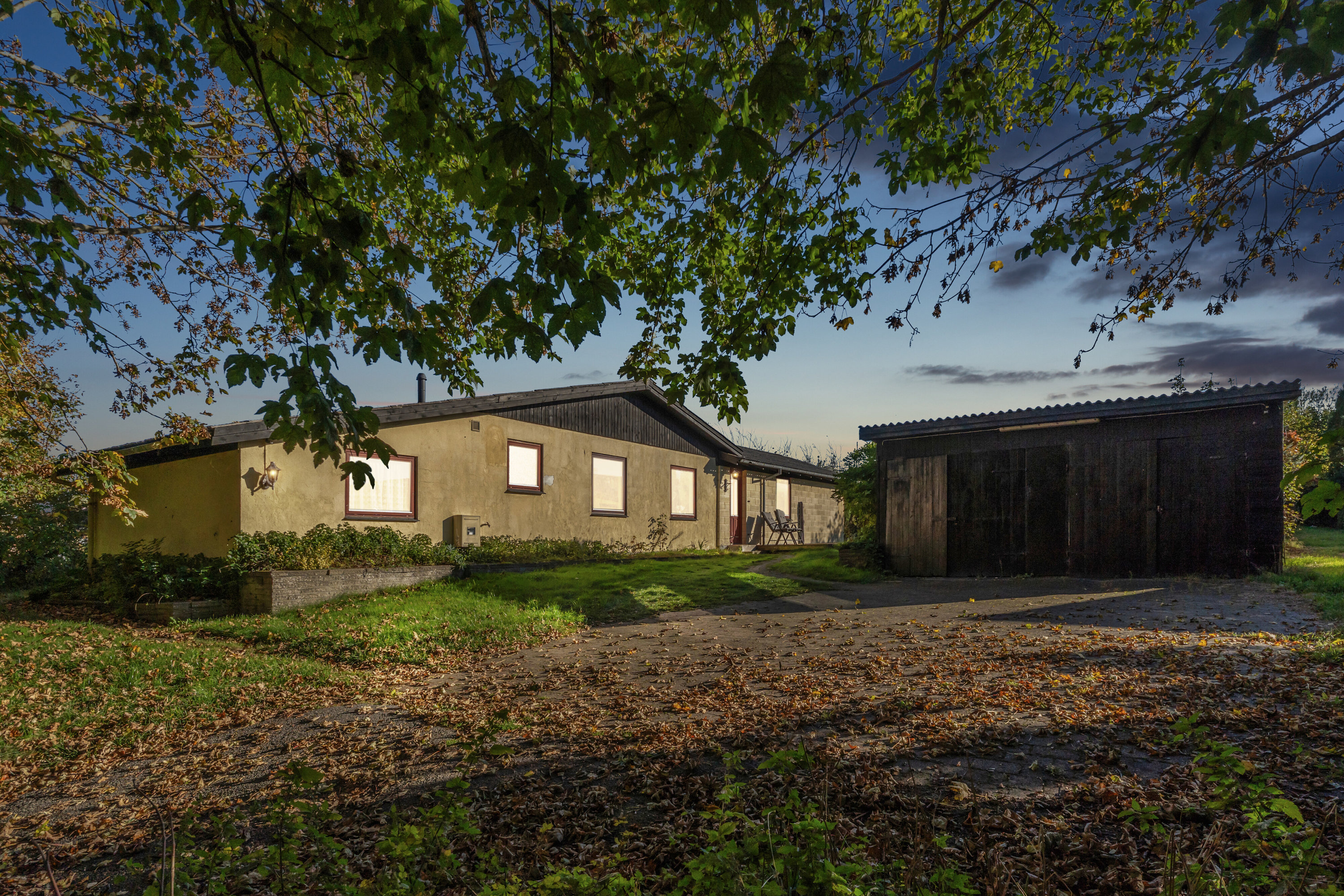 Fremhævet set fra vejen billede i fuldskærmstilstand. Billede af Bøgstedvej 313, Astrup, 9800 Hjørring