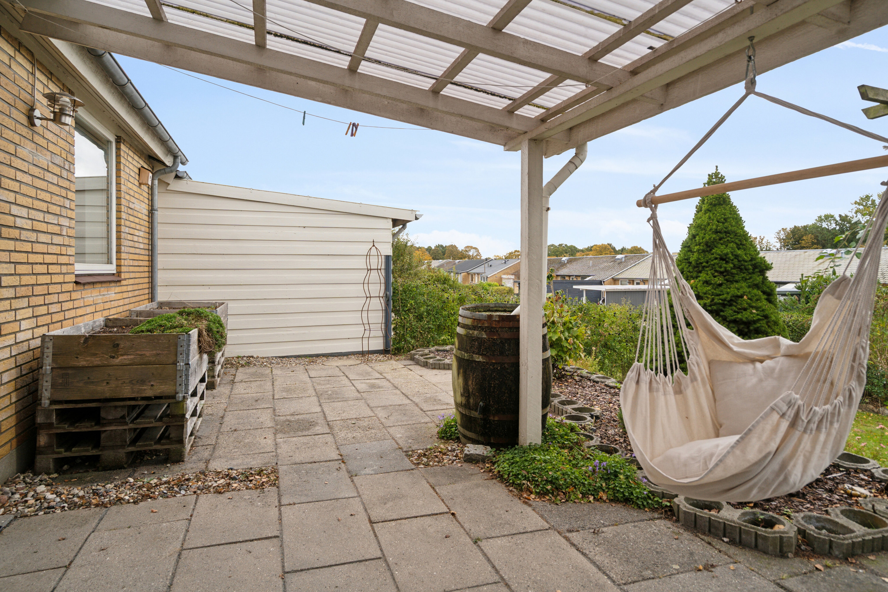 Fremhævet overdækket terrasse billede i fuldskærmstilstand. Billede af Ingrid Marie Vænget 21, Søhus, 5270 Odense N