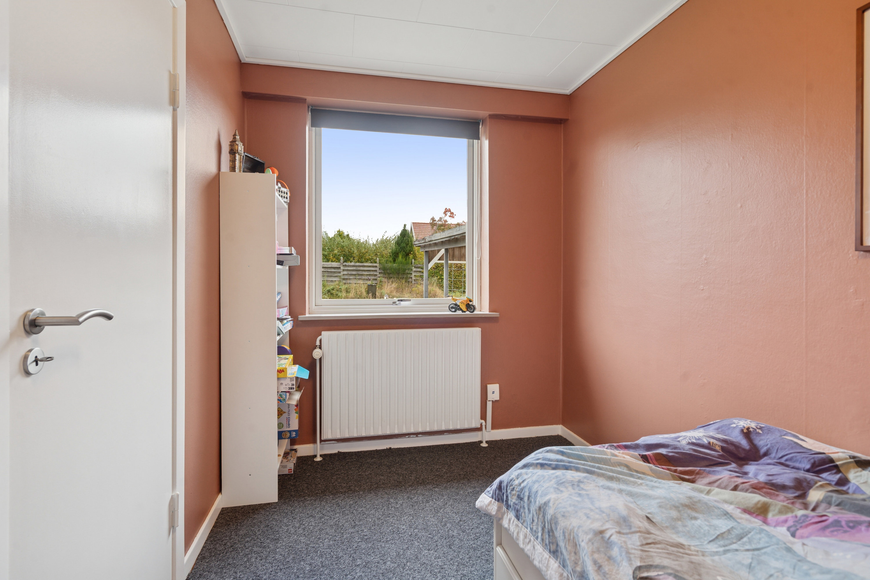 Fremhævet soveværelse billede i fuldskærmstilstand. Billede af Ingrid Marie Vænget 21, Søhus, 5270 Odense N