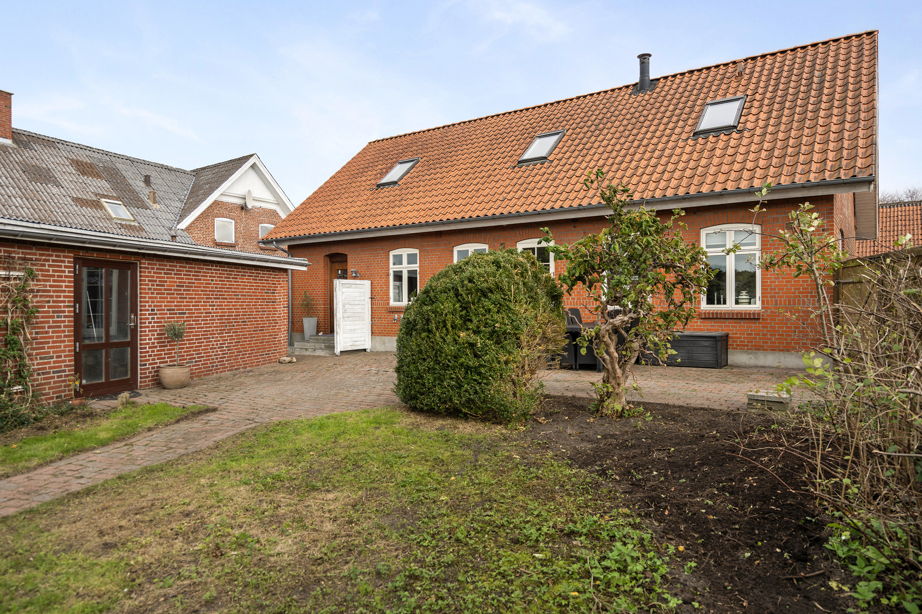 Fremhævet ejendommen billede i fuldskærmstilstand. Billede af Vardevej 43, Sig, 6800 Varde