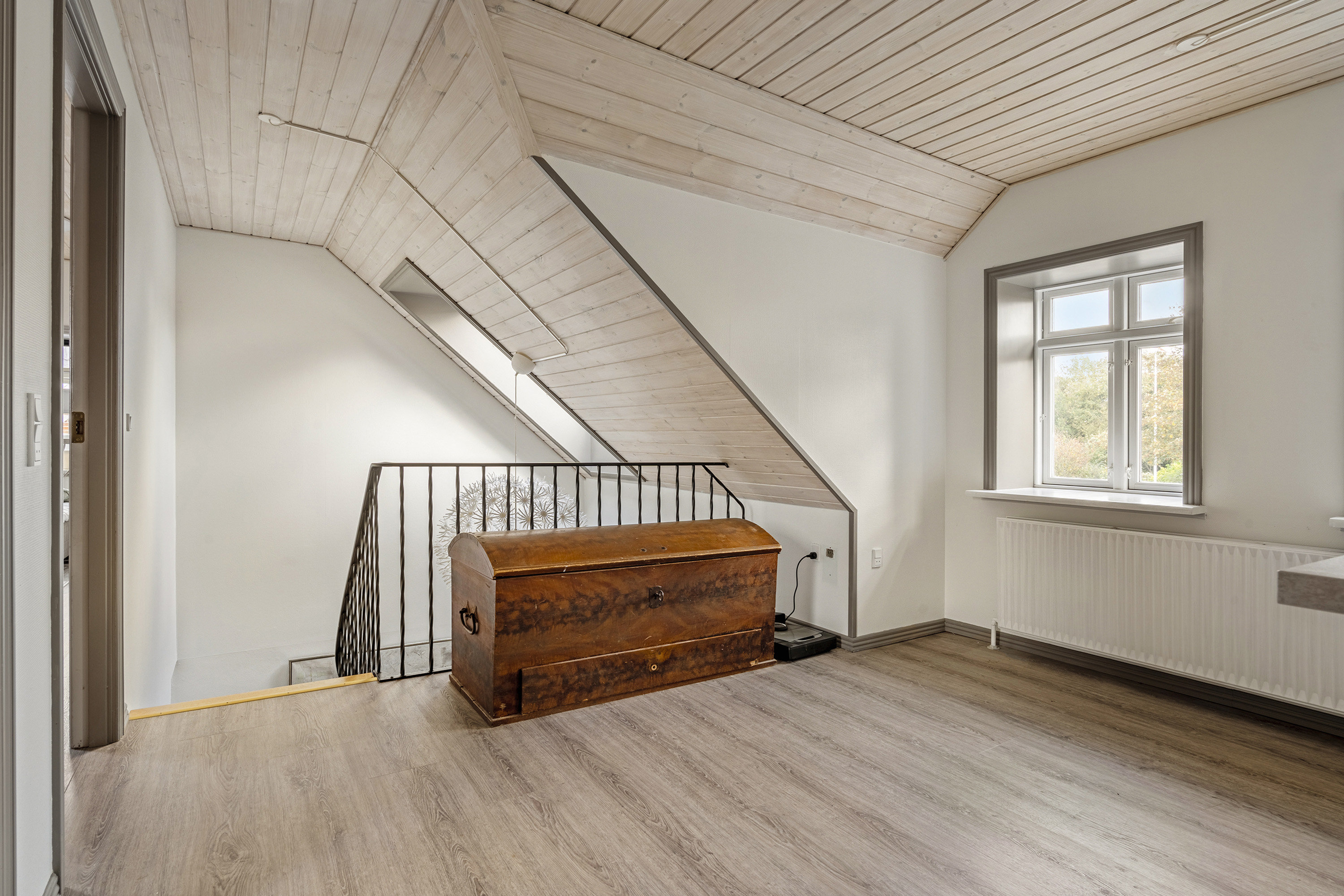 Fremhævet værelse billede i fuldskærmstilstand. Billede af Vardevej 43, Sig, 6800 Varde