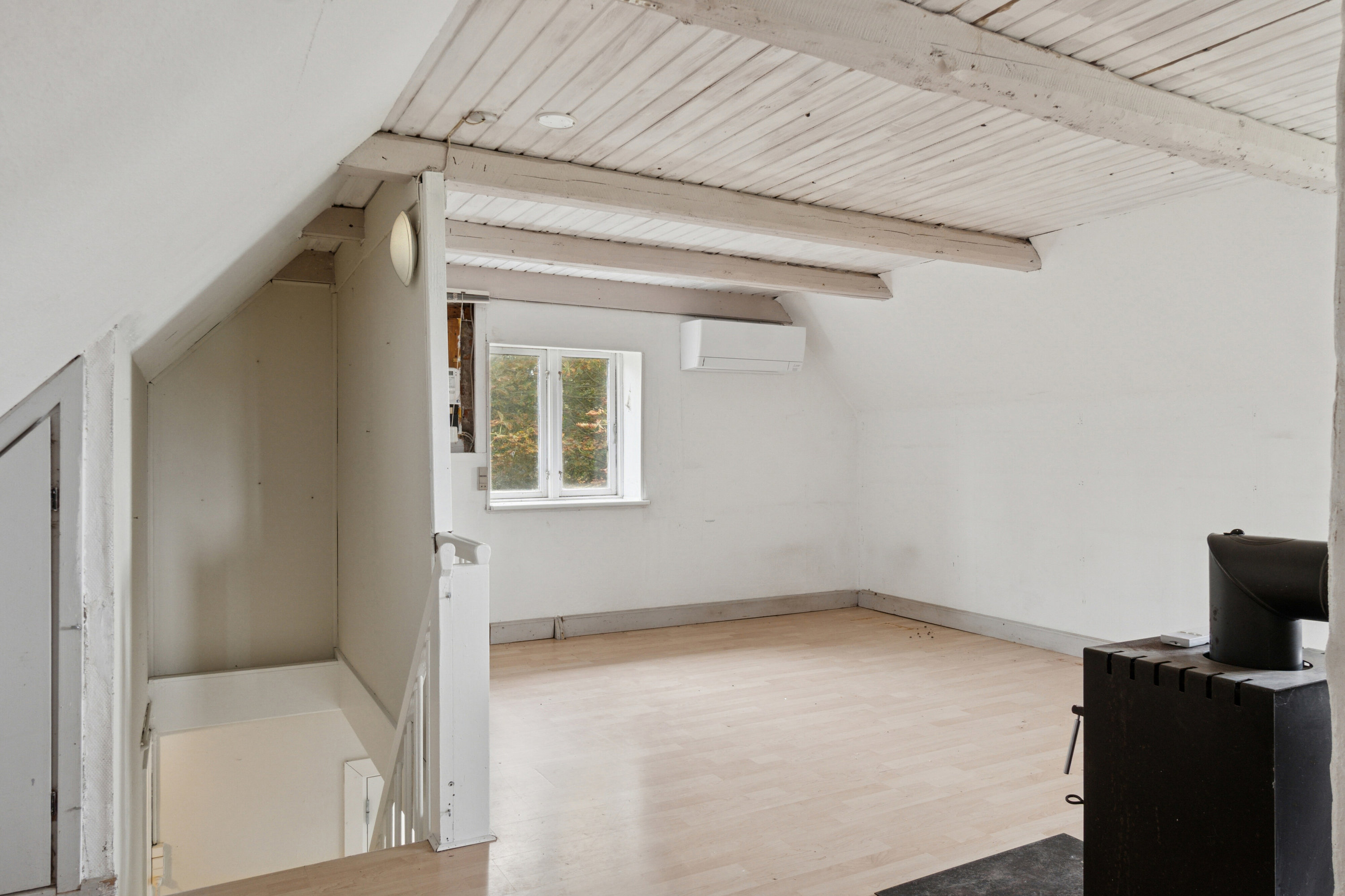 Fremhævet stue billede i fuldskærmstilstand. Billede af Sneslevvej 39, Sneslev, 4250 Fuglebjerg