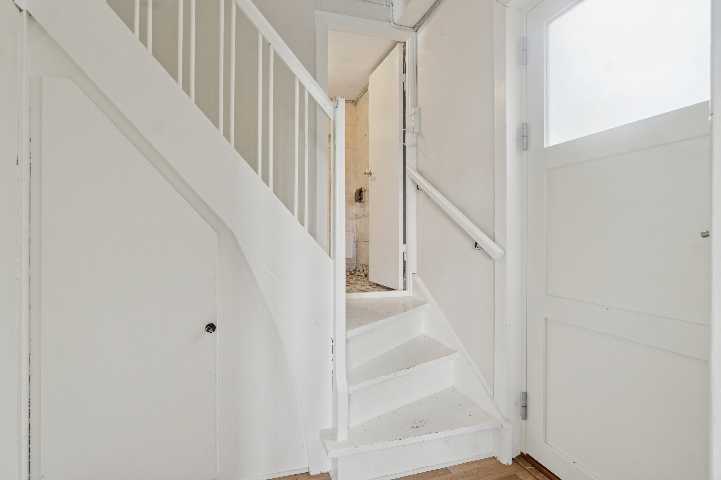 Fremhævet trappe billede i fuldskærmstilstand. Billede af Sneslevvej 39, Sneslev, 4250 Fuglebjerg