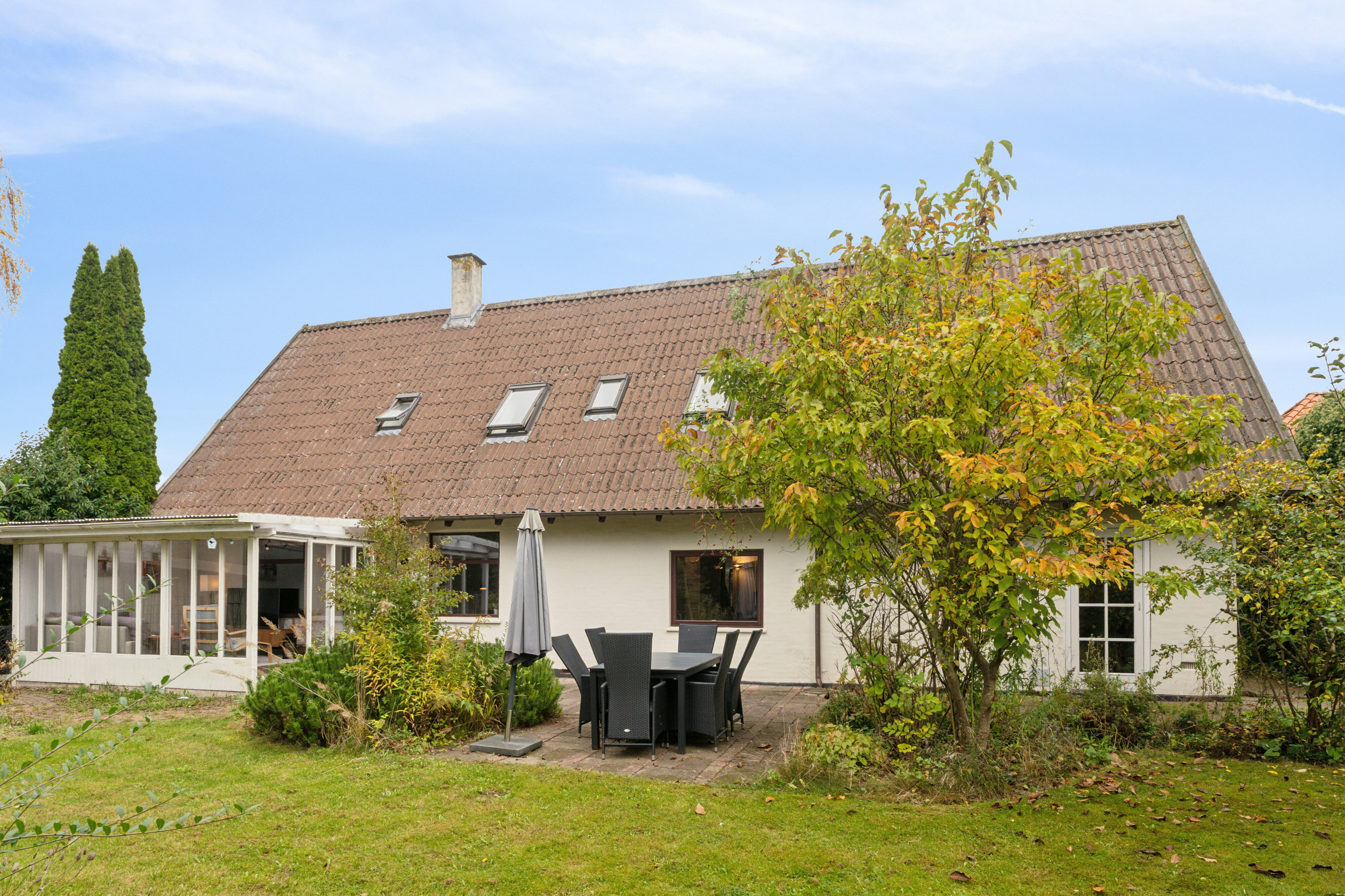 Fremhævet set fra haven billede i fuldskærmstilstand. Billede af Ringstedvej 55B, 4690 Haslev