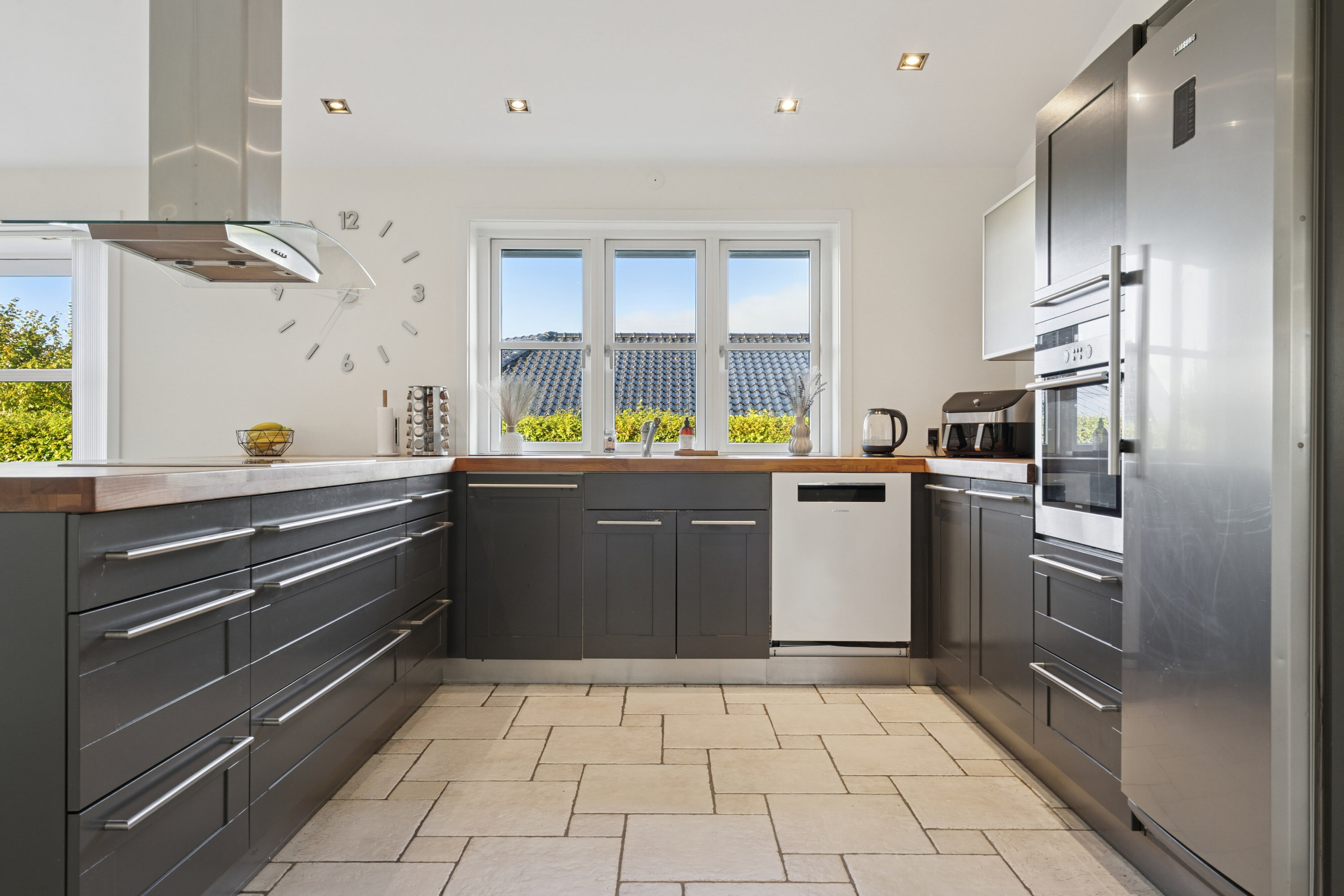 Fremhævet køkken billede i fuldskærmstilstand. Billede af Brinken 149, Mogenstrup, 4700 Næstved