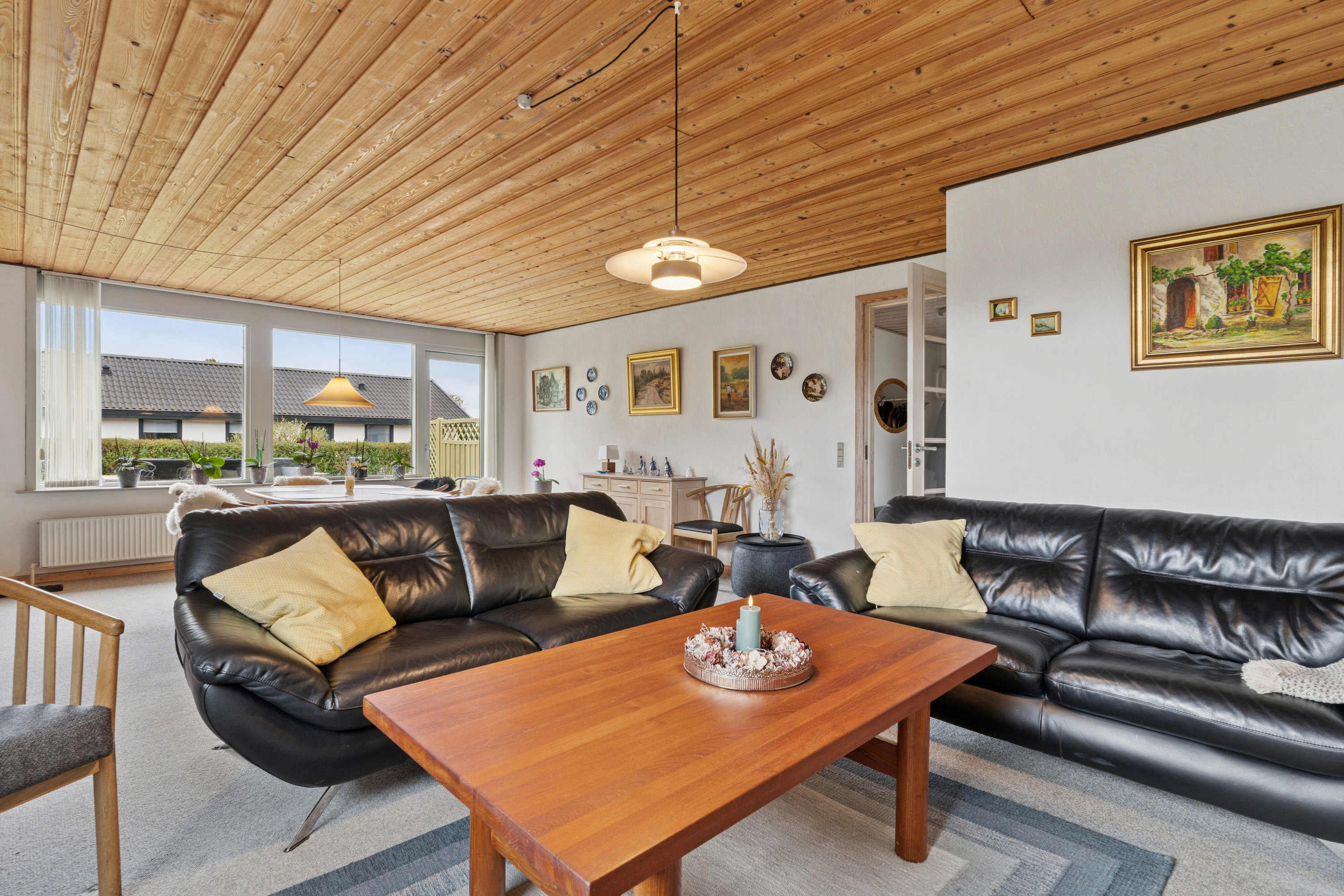 Fremhævet stue billede i fuldskærmstilstand. Billede af Nyhusvej 27, Bov, 6330 Padborg