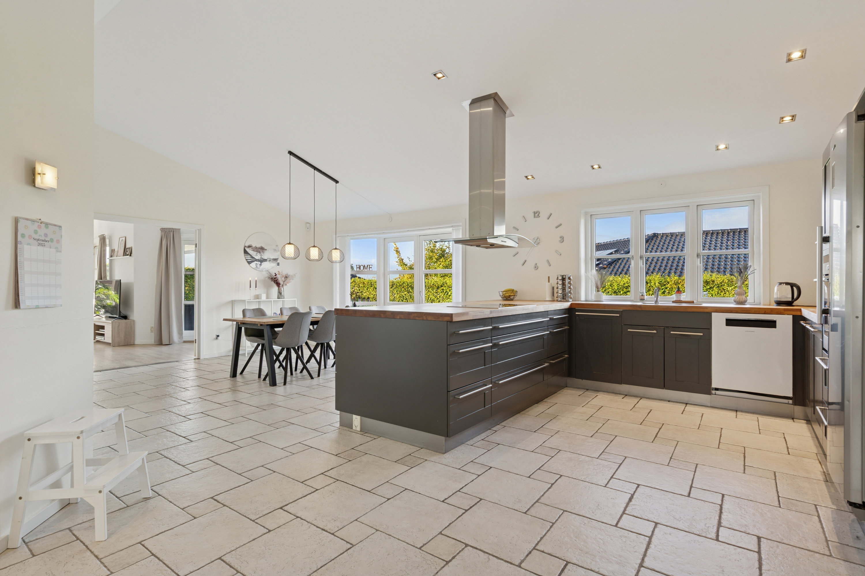 Fremhævet køkken billede i fuldskærmstilstand. Billede af Brinken 149, Mogenstrup, 4700 Næstved