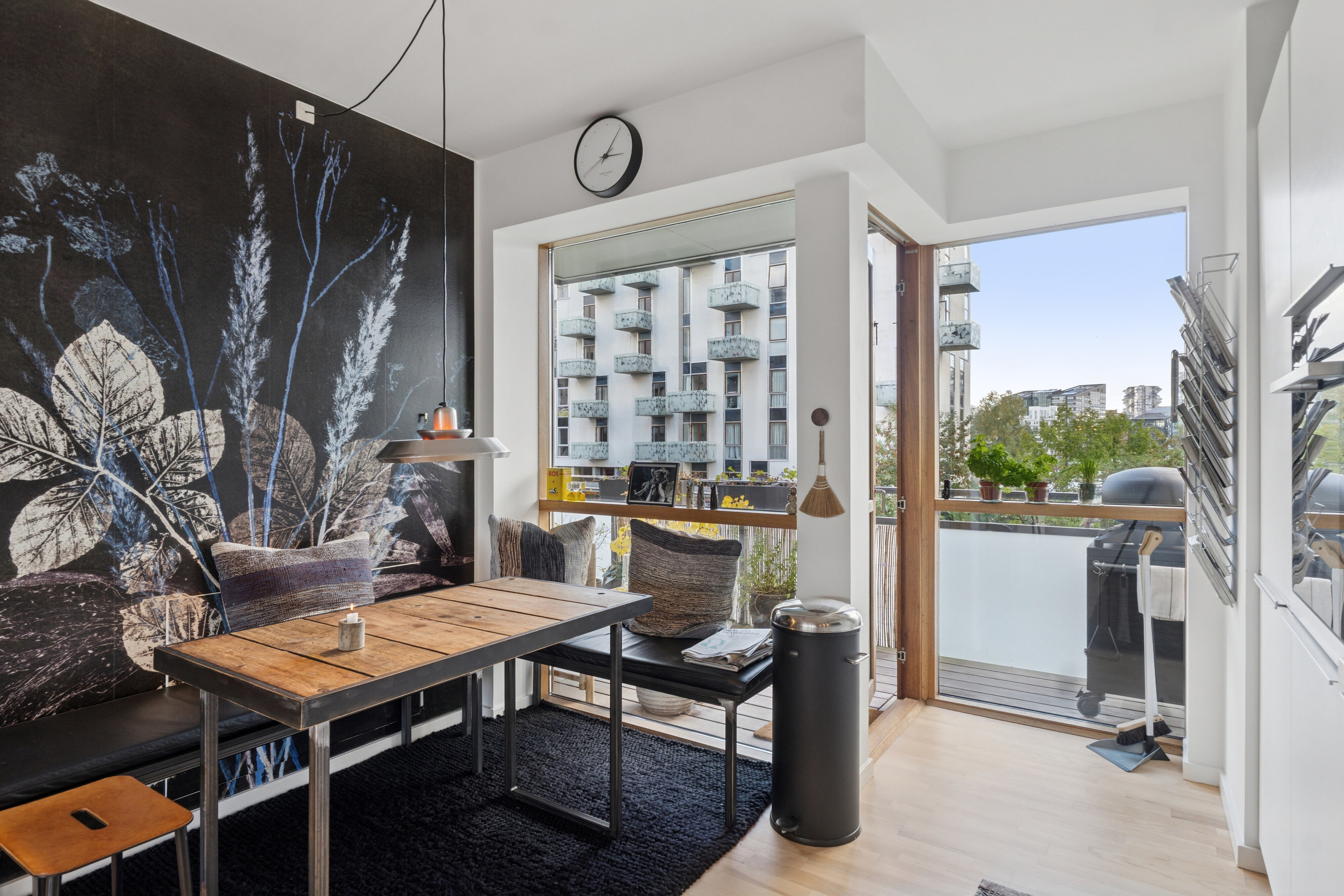 Fremhævet arbejdsværelse billede i fuldskærmstilstand. Billede af Artillerivej 112, 1. th., 2300 København S