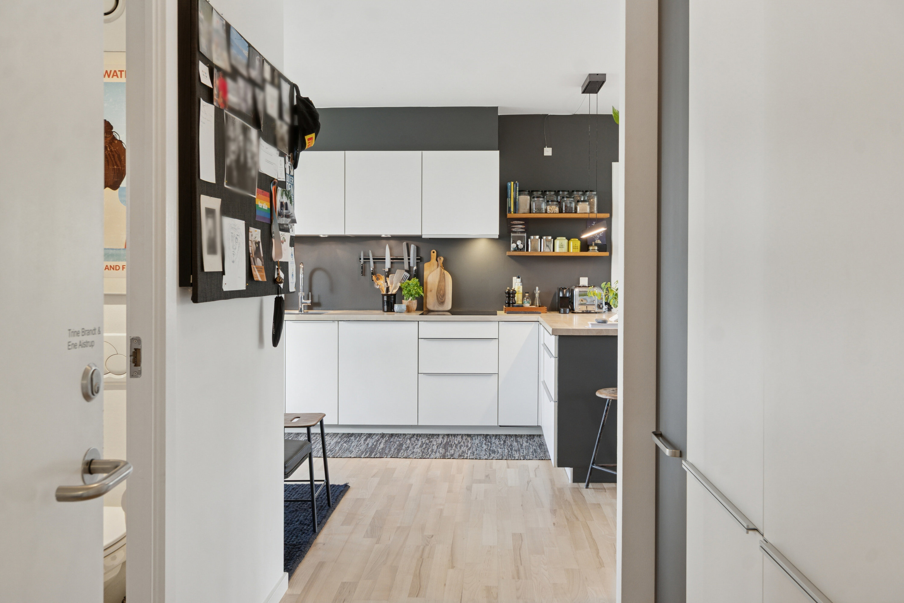 Fremhævet køkken billede i fuldskærmstilstand. Billede af Artillerivej 112, 1. th., 2300 København S