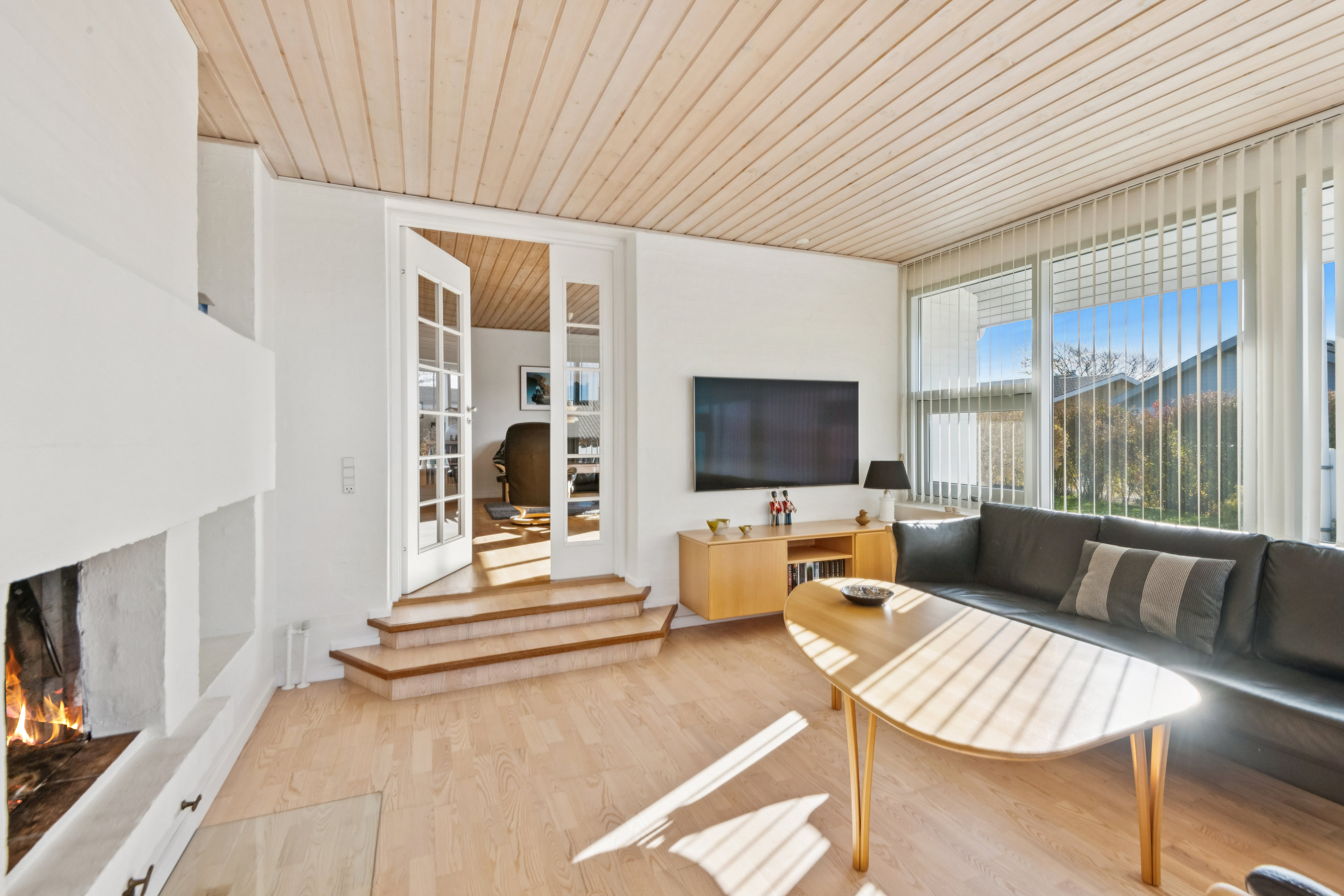 Fremhævet stue billede i fuldskærmstilstand. Billede af Degnevang 11, Øster Hornum, 9530 Støvring