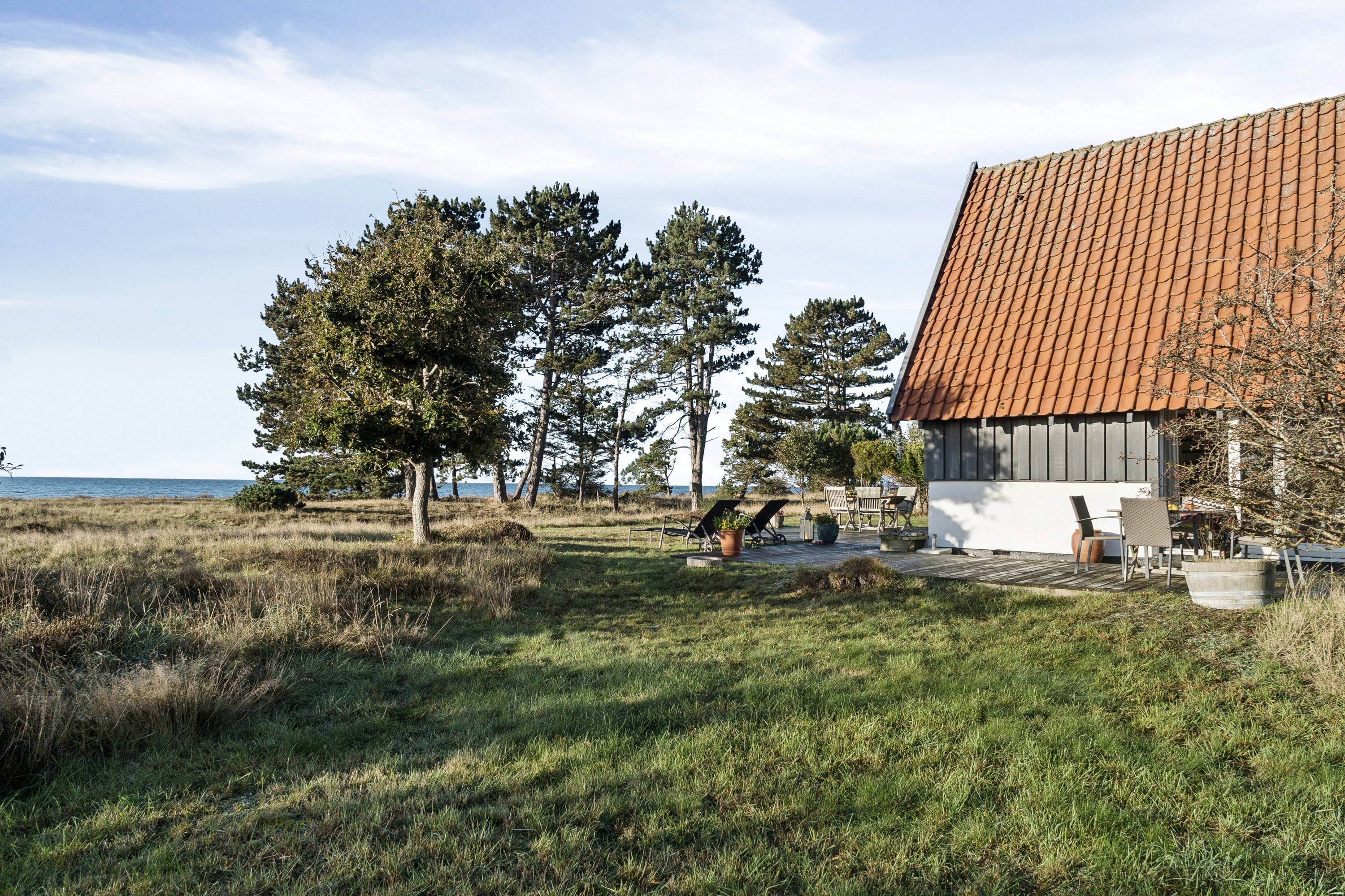 Fremhævet set fra haven billede i fuldskærmstilstand. Billede af Vestre Skovlyvej 69, Overby Lyng, 4583 Sjællands Odde
