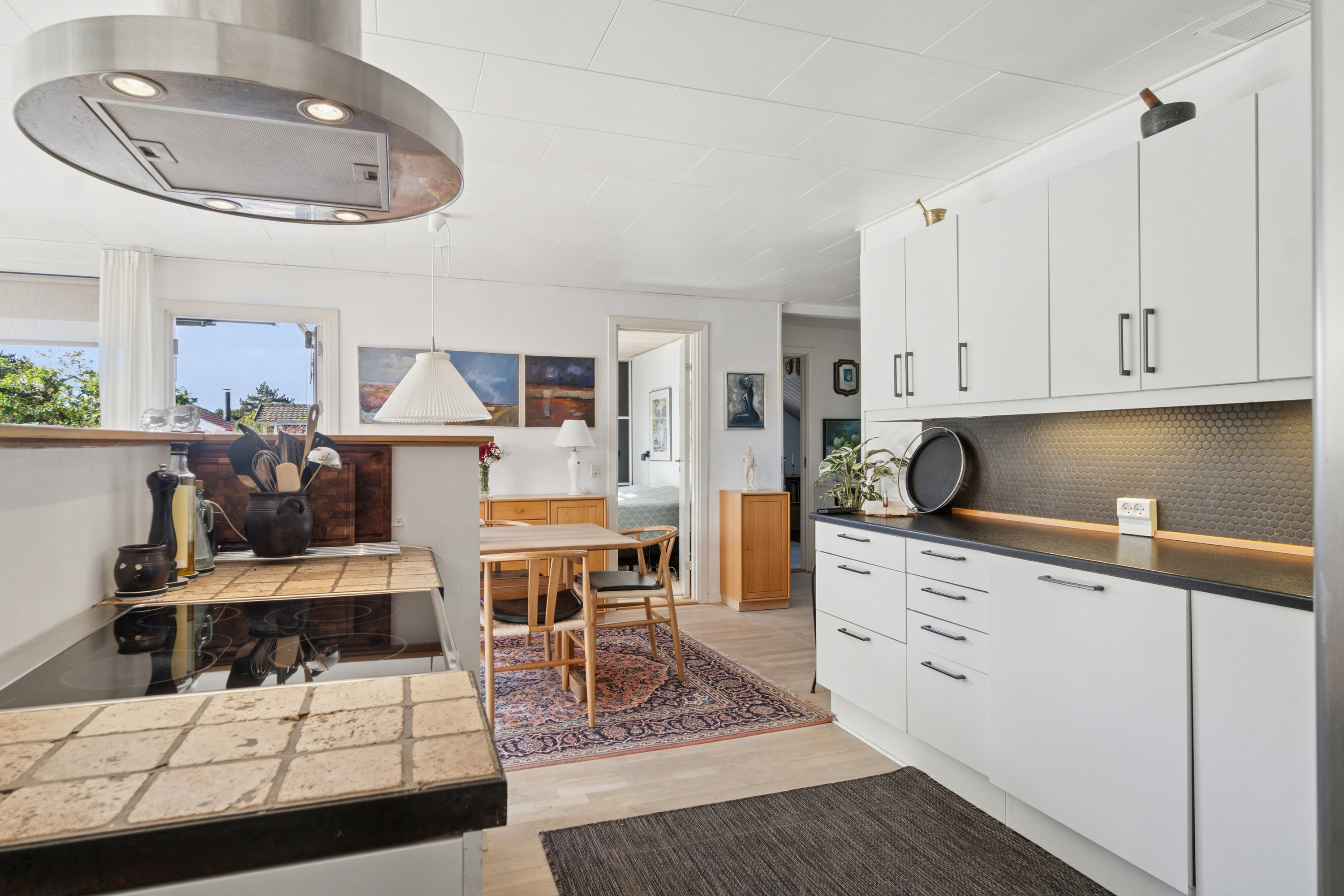 Fremhævet køkken billede i fuldskærmstilstand. Billede af Gyldenrisvej 8, Kirke Stillinge, 4200 Slagelse