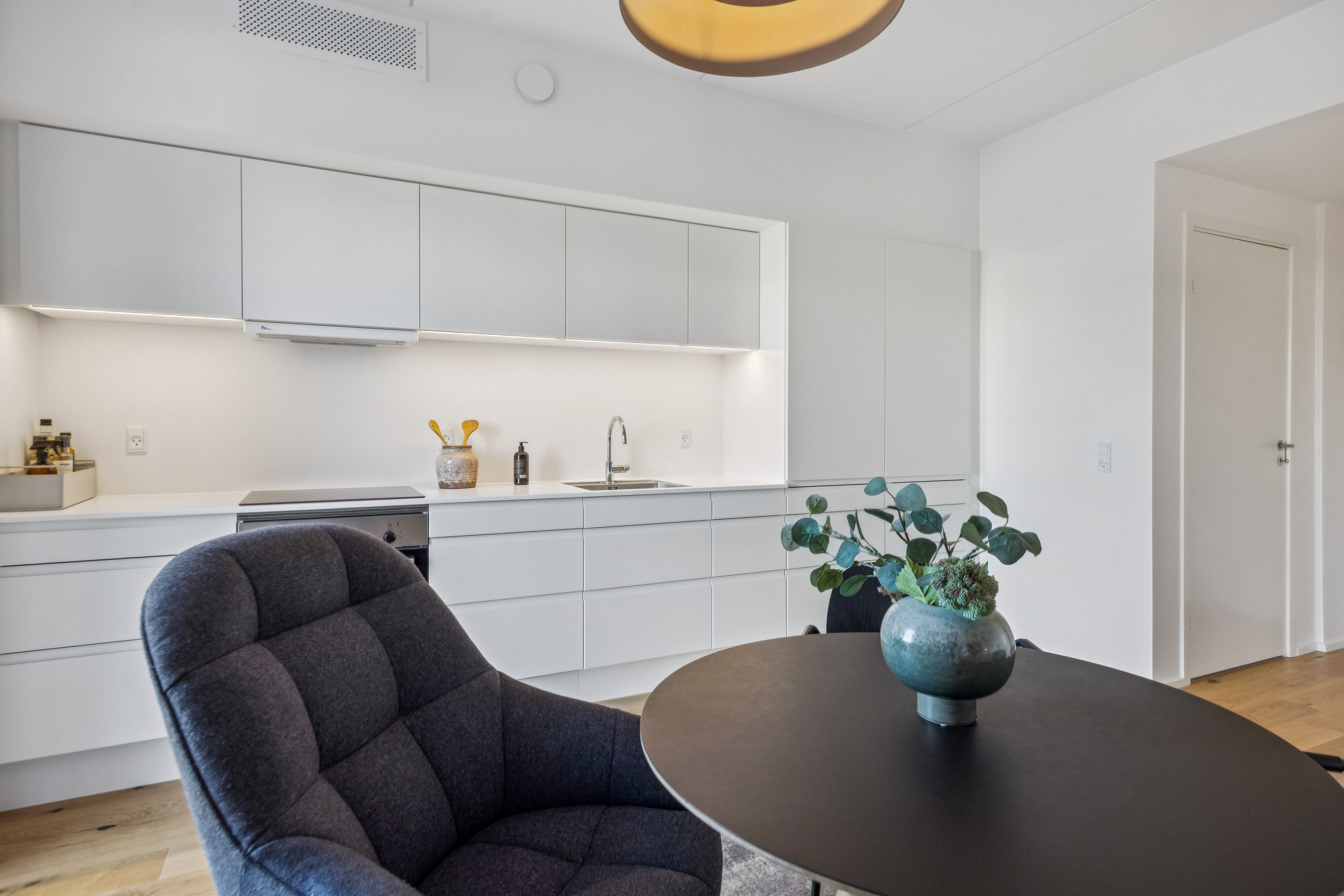 Fremhævet værelse billede i fuldskærmstilstand. Billede af Stigsborg Brygge 143, st.. th., 9400 Nørresundby