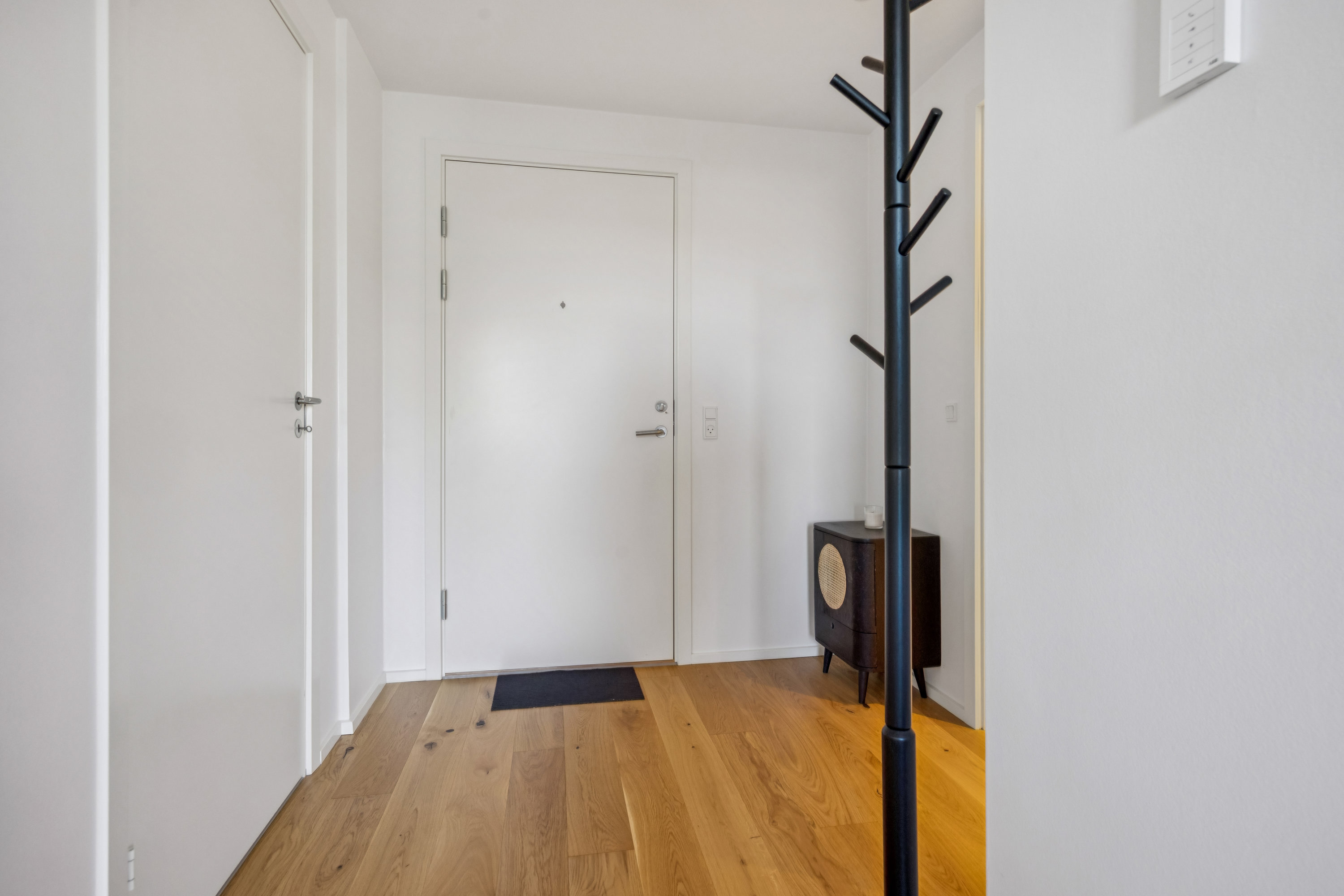 Fremhævet gang billede i fuldskærmstilstand. Billede af Stigsborg Brygge 143, st.. th., 9400 Nørresundby