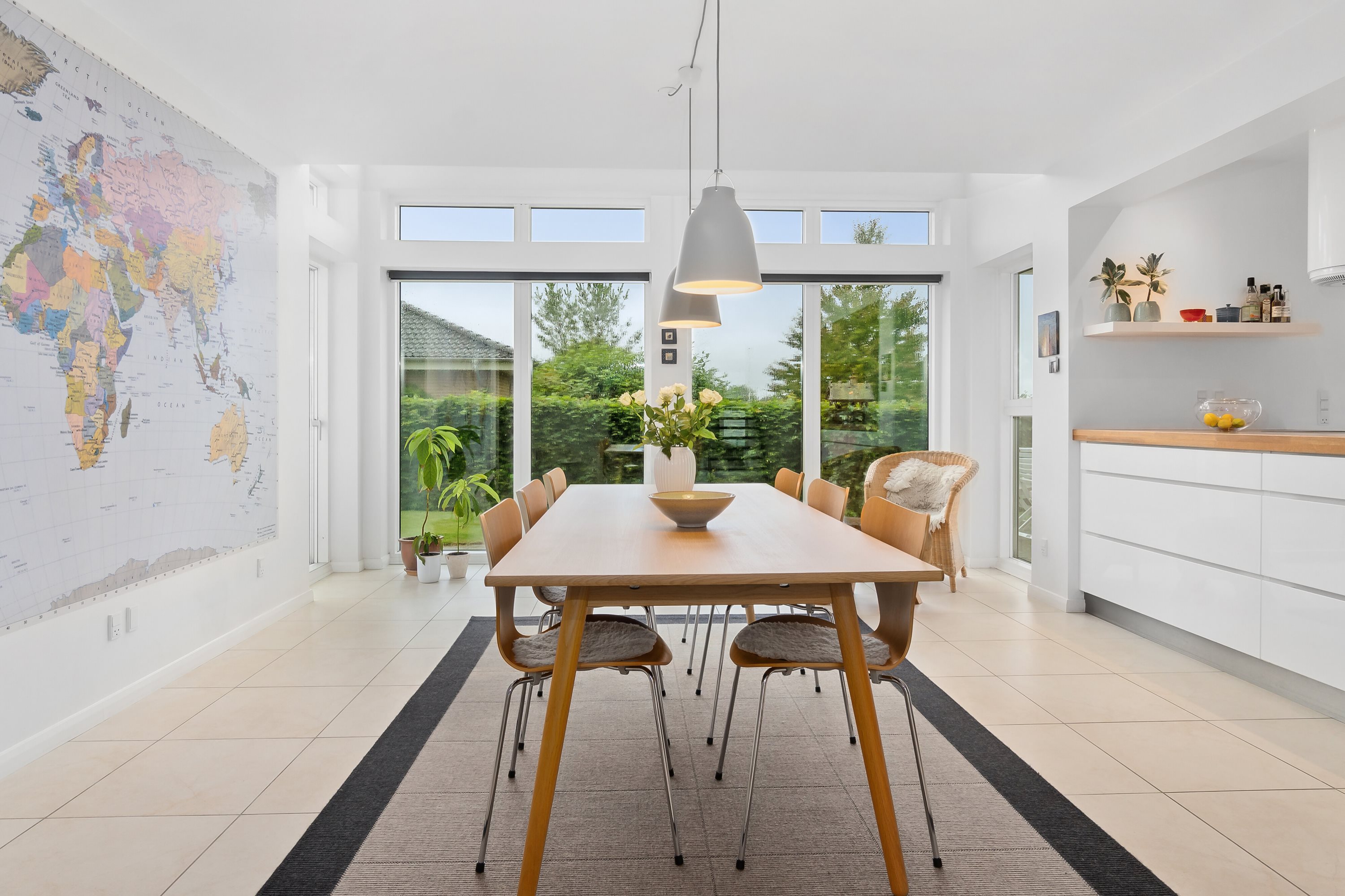 Miniaturebillede 2: spisestue. Billede af Årøvænget 18, 5610 Assens