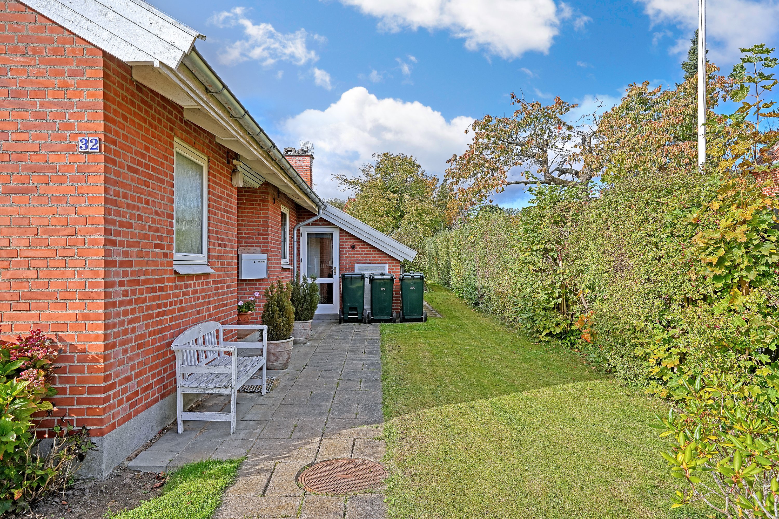 Fremhævet ejendommen billede i fuldskærmstilstand. Billede af Runebergs Alle 32, 2860 Søborg