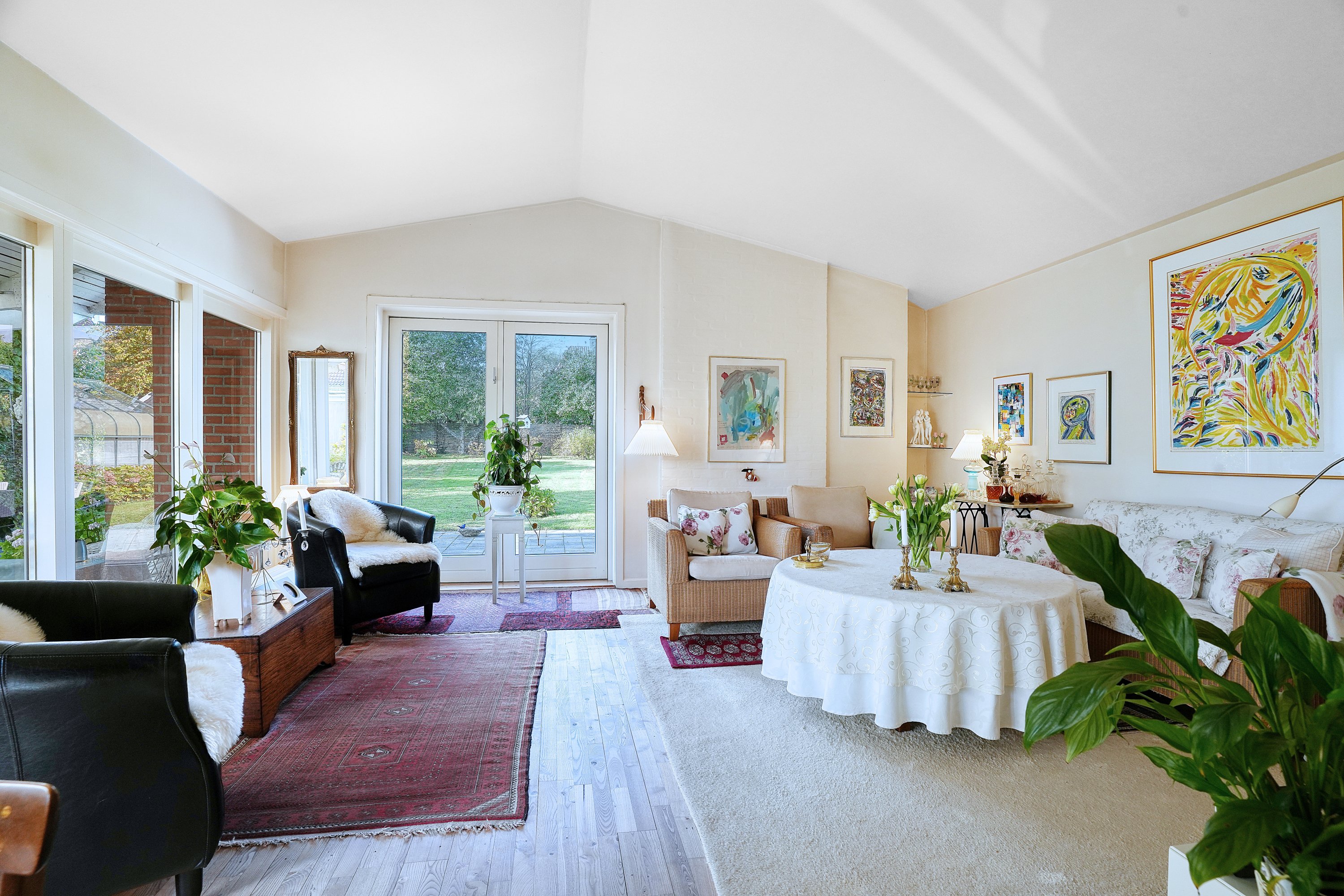 Fremhævet stue billede i fuldskærmstilstand. Billede af Runebergs Alle 32, 2860 Søborg