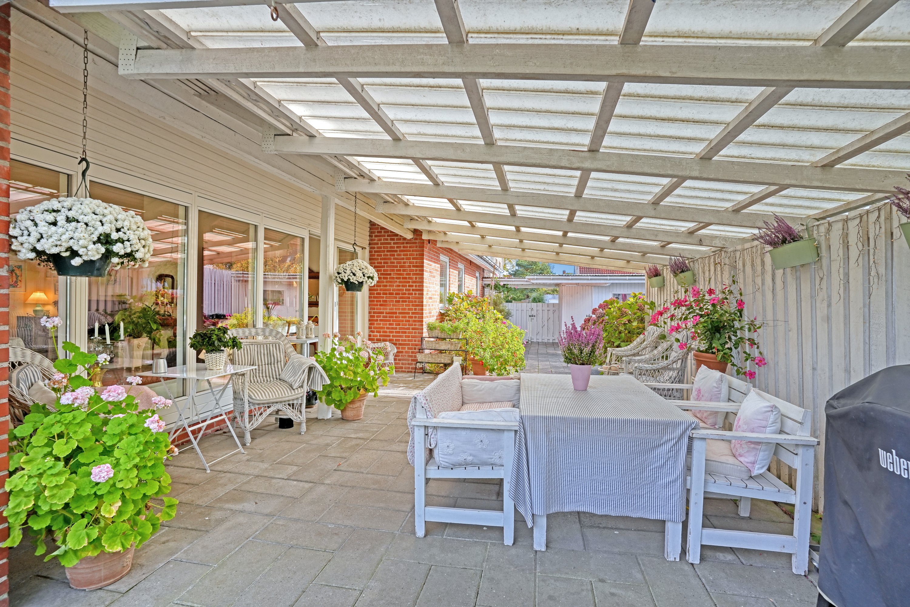 Fremhævet terrasse billede i fuldskærmstilstand. Billede af Runebergs Alle 32, 2860 Søborg