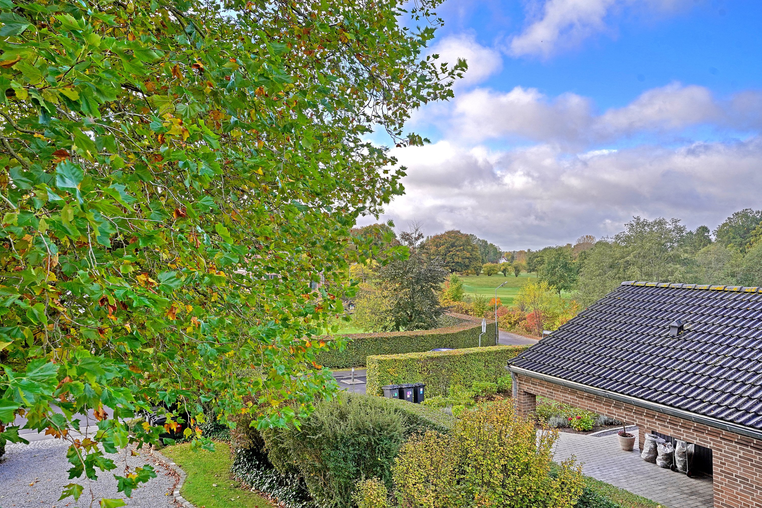 Miniaturebillede 2: udsigt. Billede af Slotsvænget 30, 3480 Fredensborg