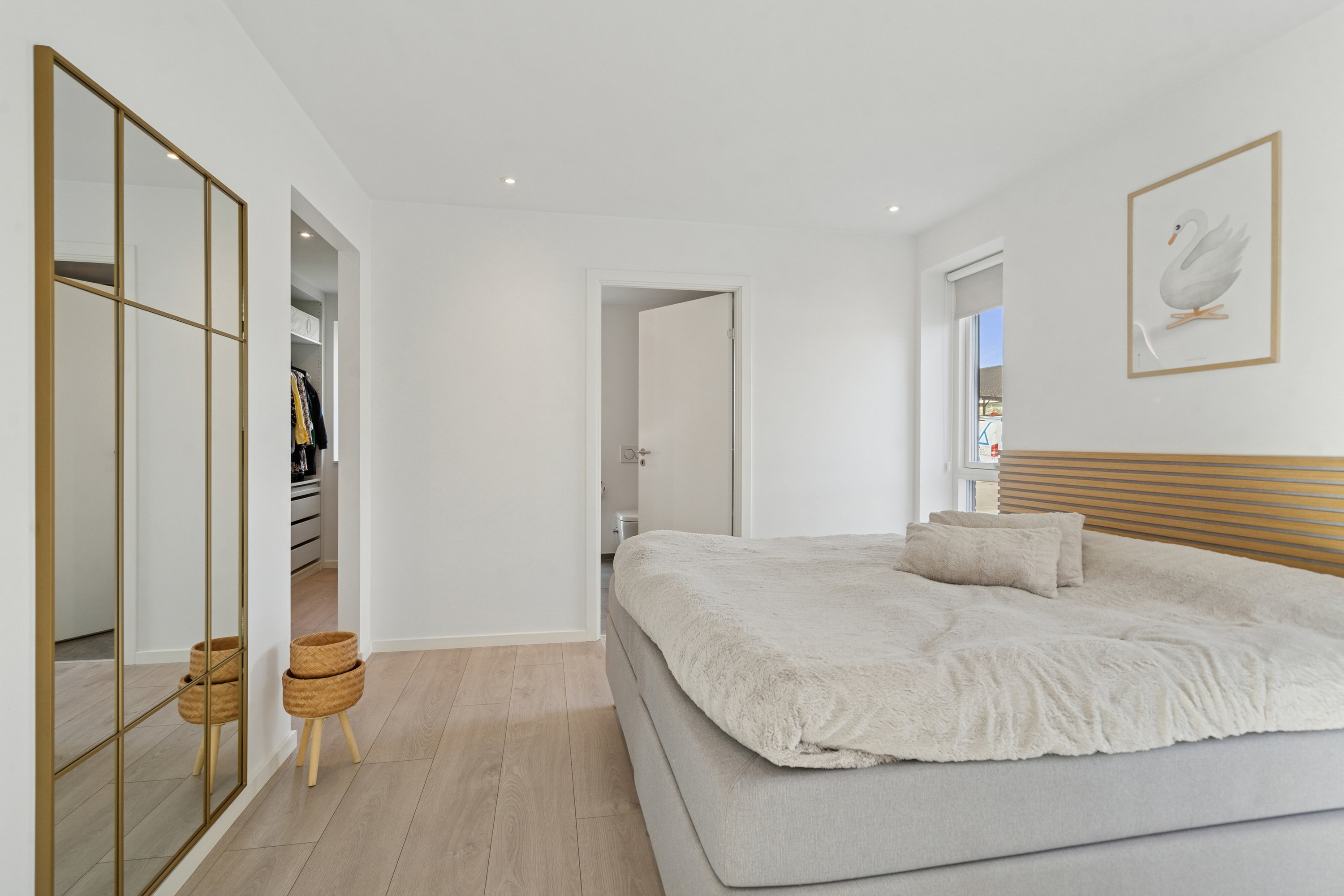 Fremhævet soveværelse billede i fuldskærmstilstand. Billede af Krabbegårdsvej 46, 5330 Munkebo