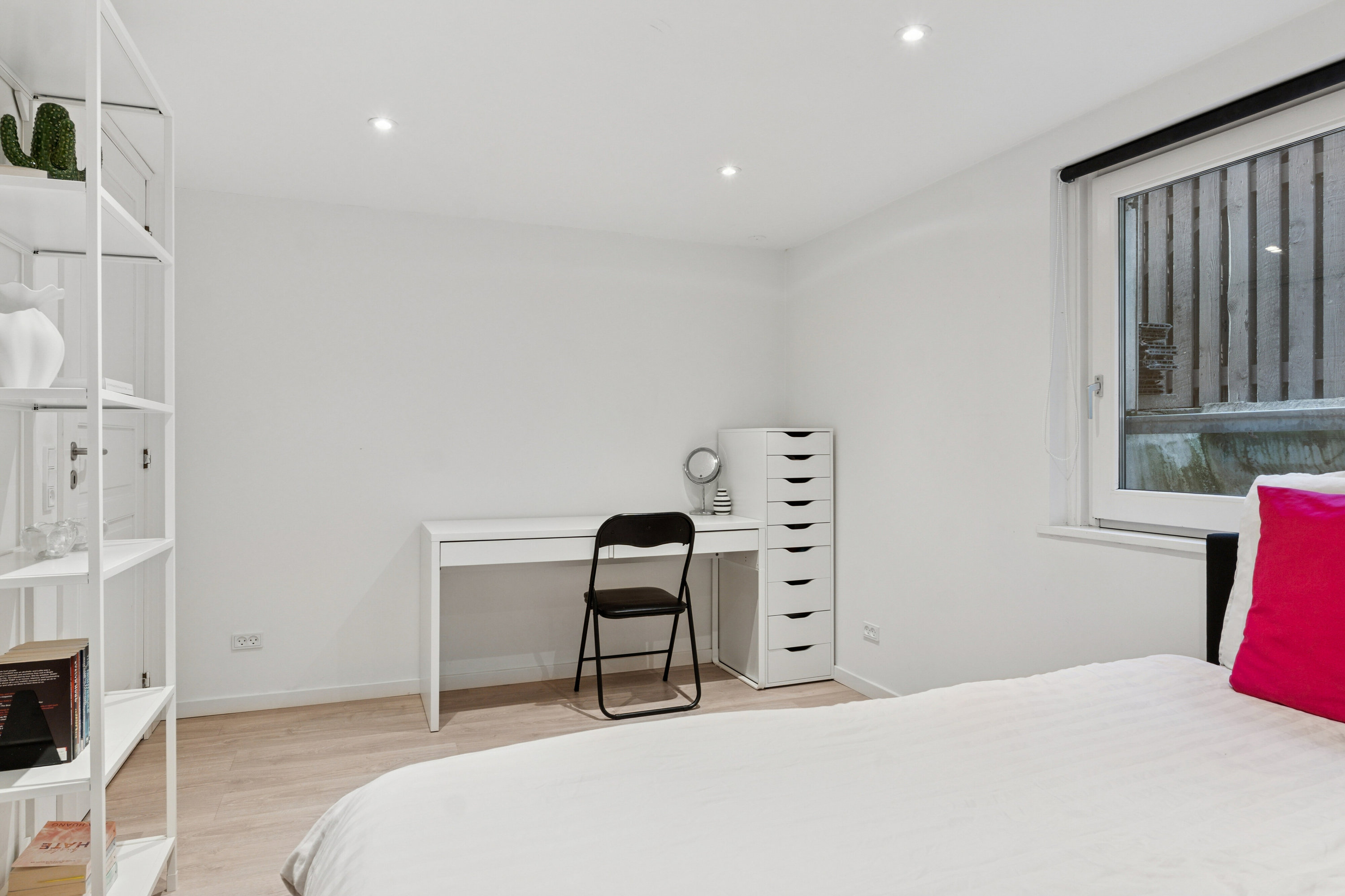 Fremhævet soveværelse billede i fuldskærmstilstand. Billede af Dalbovej 11, Dalby, 4690 Haslev