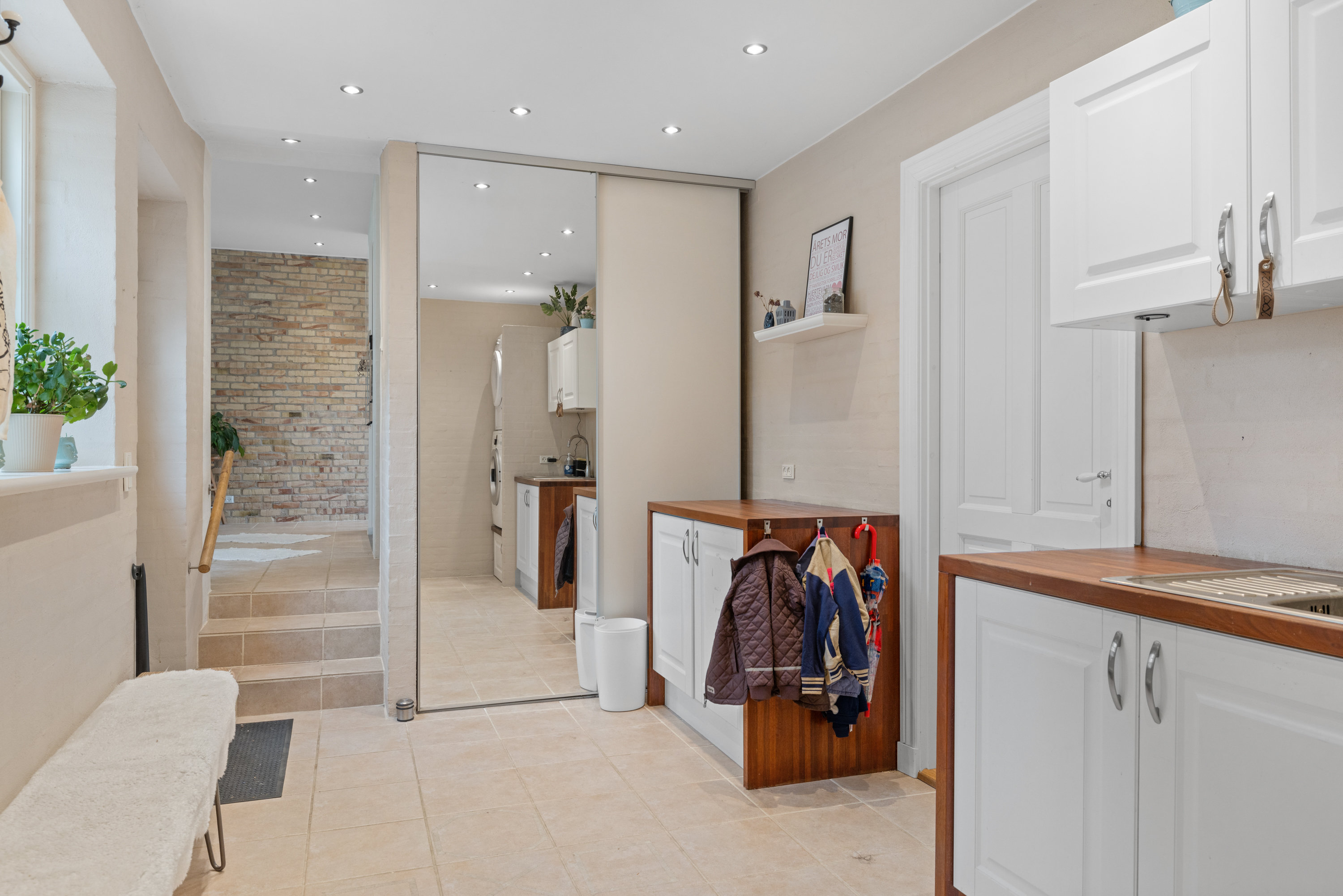 Fremhævet gang billede i fuldskærmstilstand. Billede af Assensvej 242, 5642 Millinge