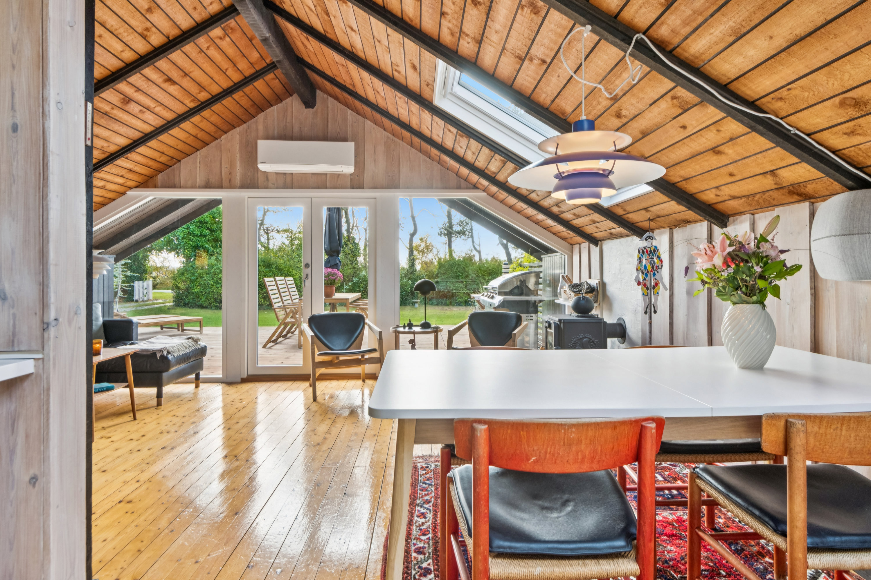 Fremhævet stue billede i fuldskærmstilstand. Billede af Båken 25, 9240 Nibe