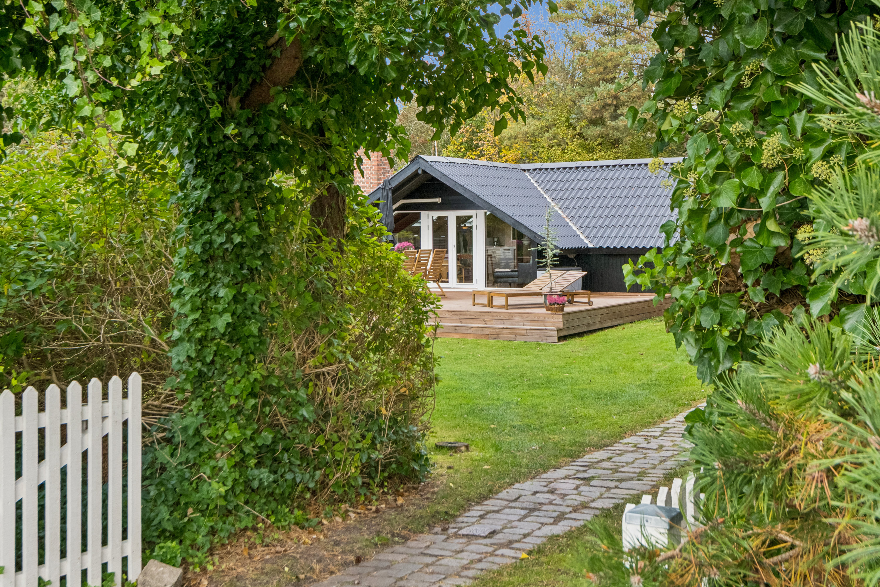 Fremhævet andet billede i fuldskærmstilstand. Billede af Båken 25, 9240 Nibe