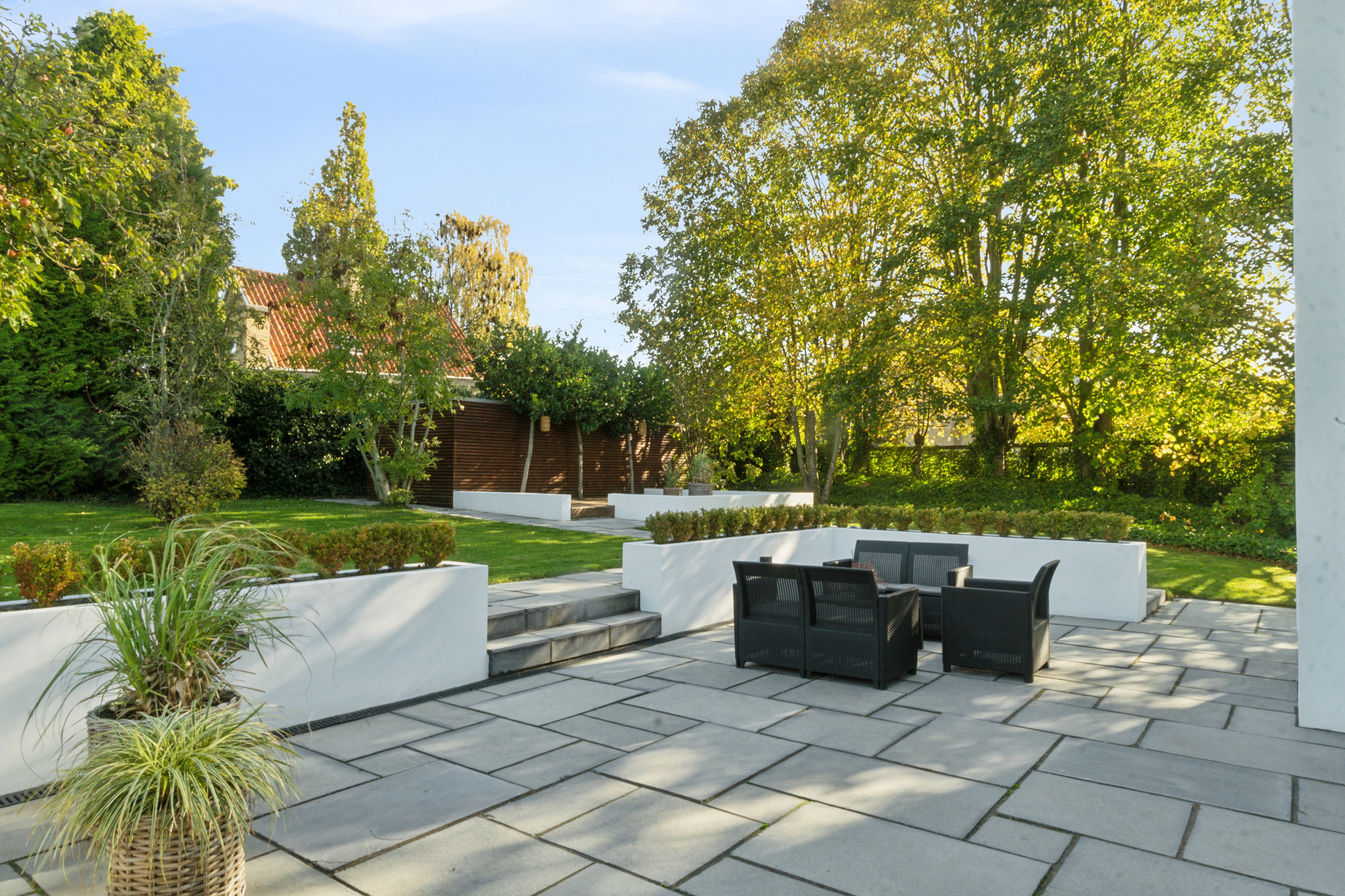 Fremhævet terrasse billede i fuldskærmstilstand. Billede af Holmegårdsvej 41, 8270 Højbjerg