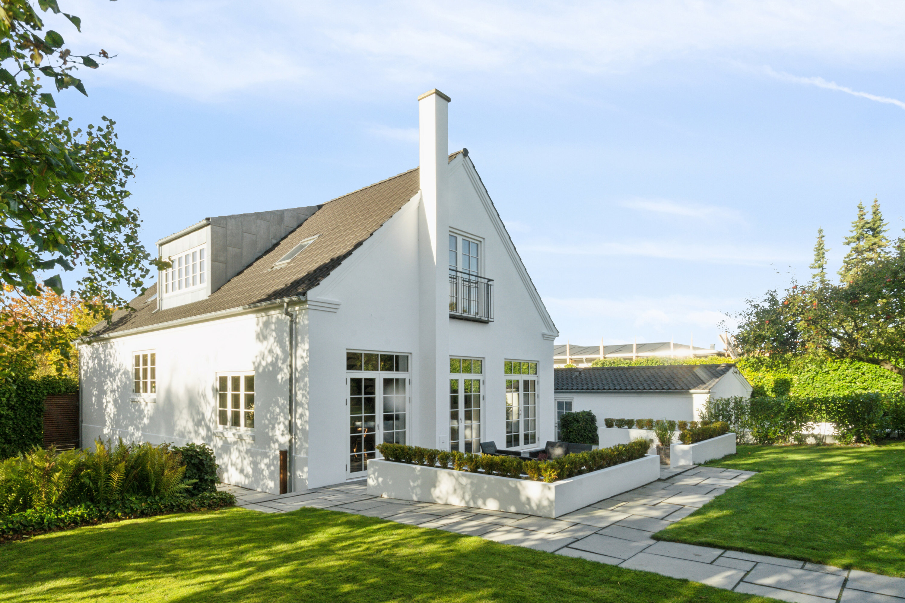 Fremhævet set fra haven billede i fuldskærmstilstand. Billede af Holmegårdsvej 41, 8270 Højbjerg