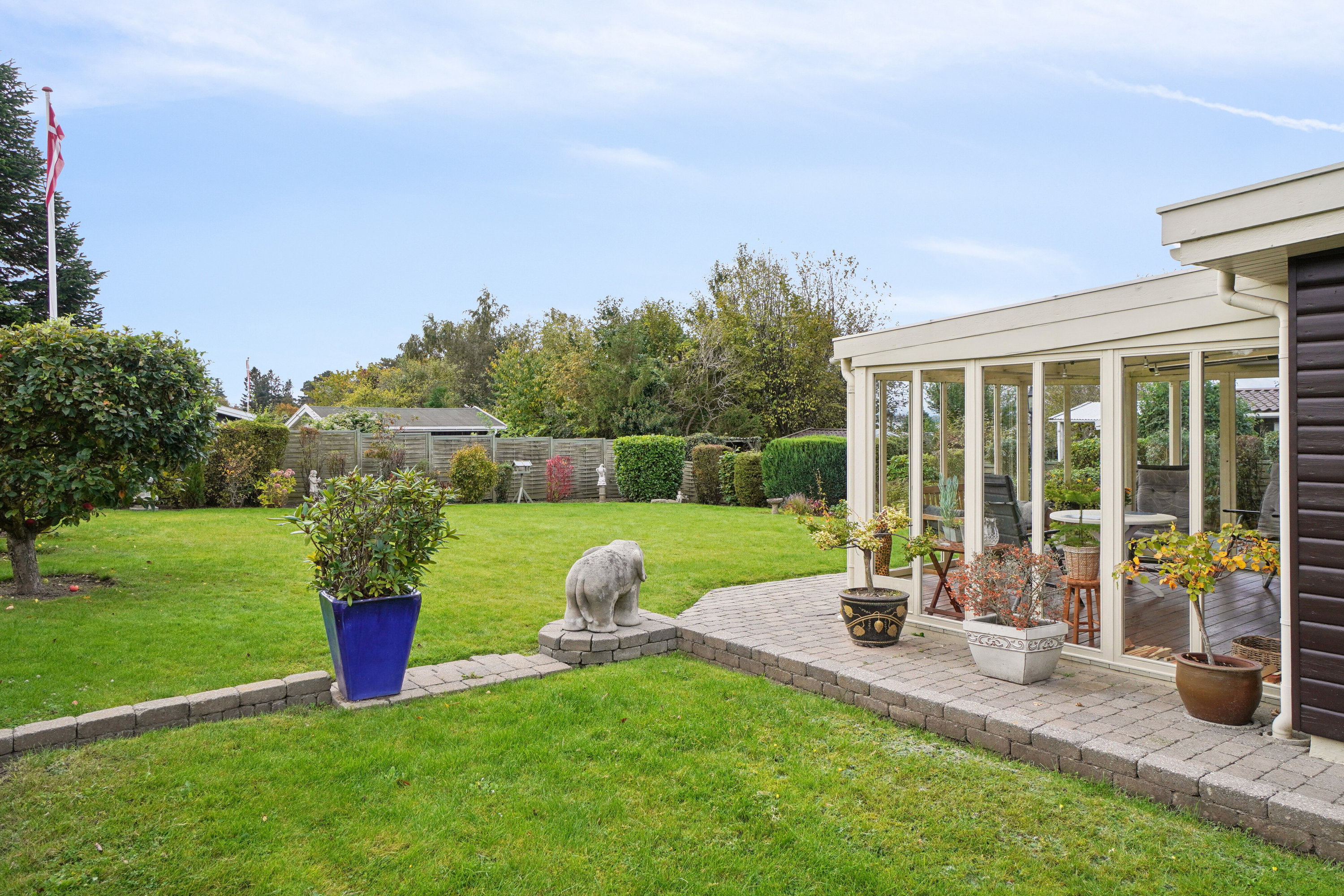 Fremhævet set fra haven billede i fuldskærmstilstand. Billede af Skovbirkvej 9, Ølsted Nordstrand, 3310 Ølsted