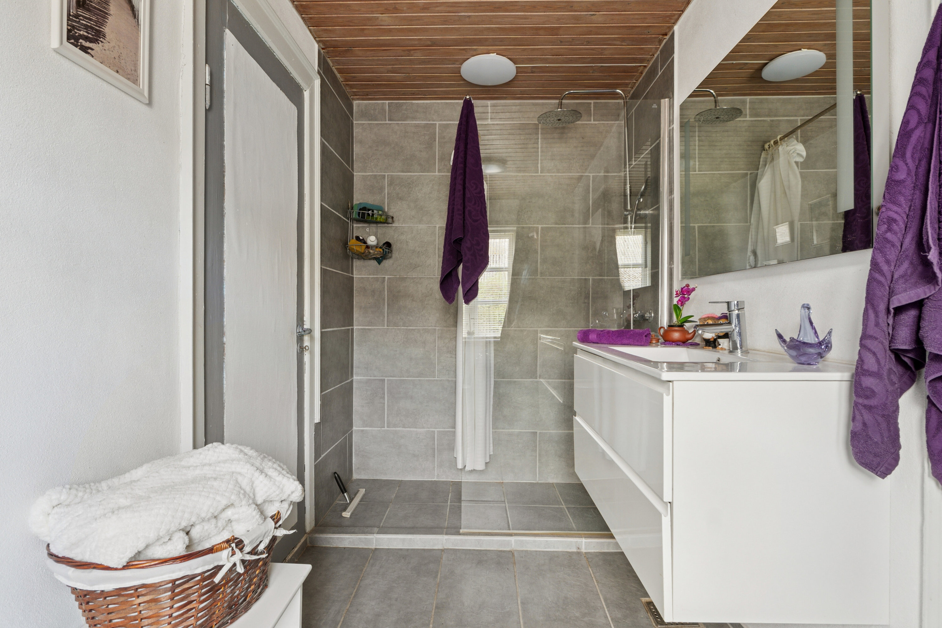 Fremhævet badeværelse billede i fuldskærmstilstand. Billede af Ristingevej 75, Hesselbjerg, 5932 Humble