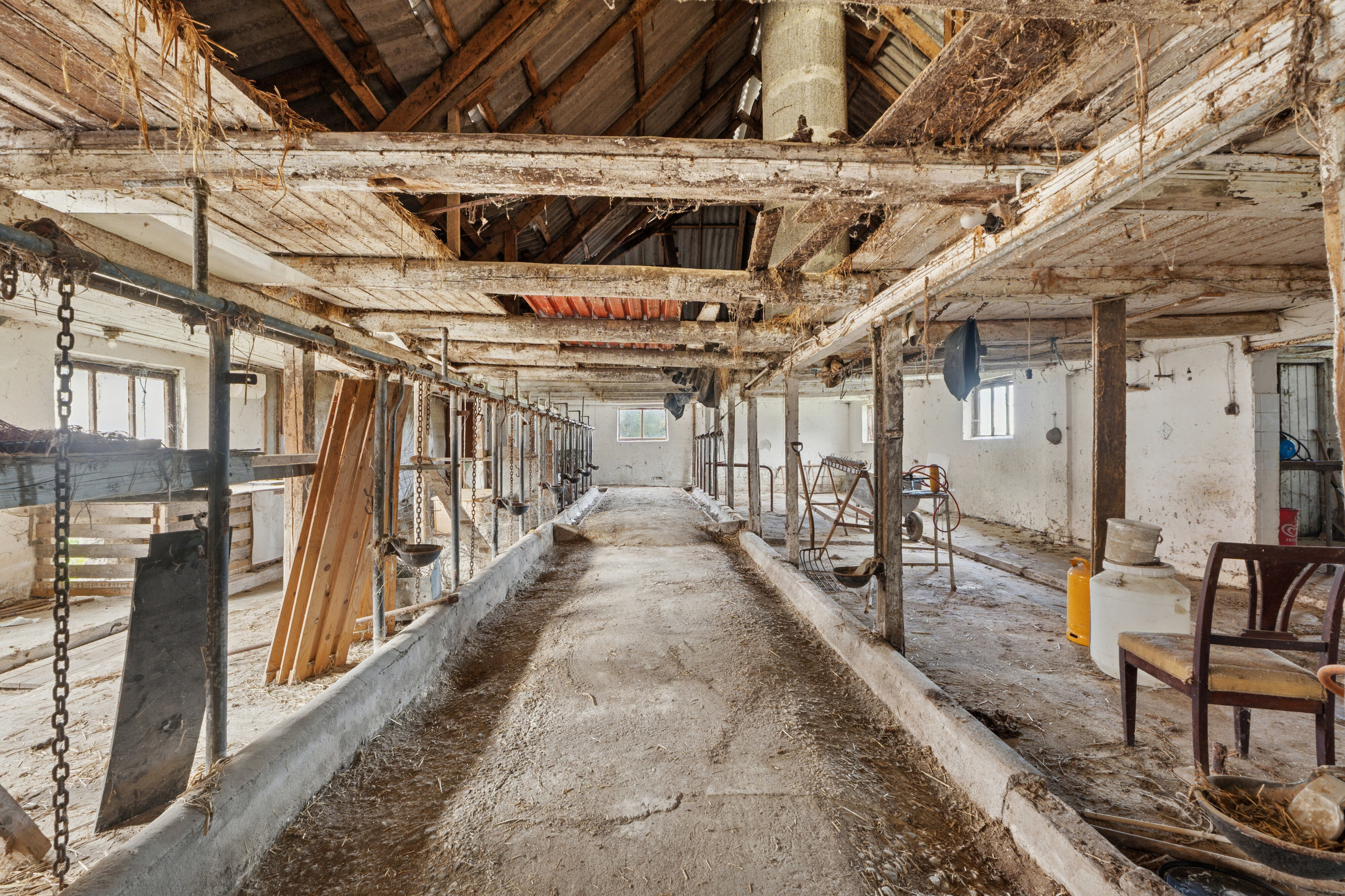 Fremhævet stald billede i fuldskærmstilstand. Billede af Ristingevej 75, Hesselbjerg, 5932 Humble