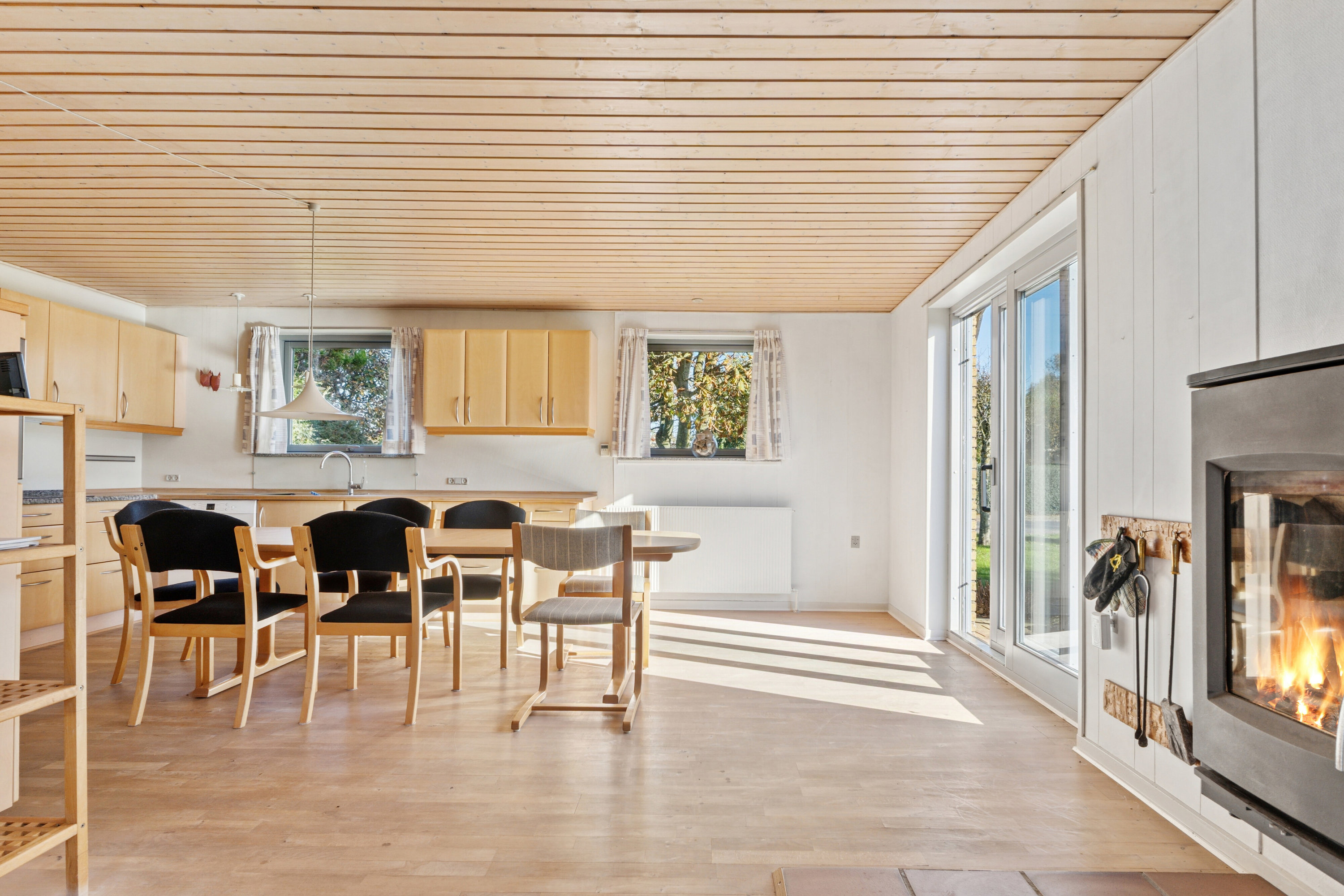 Fremhævet spisestue billede i fuldskærmstilstand. Billede af Grønnegade 21+23, Ulbølle, 5762 Vester Skerninge