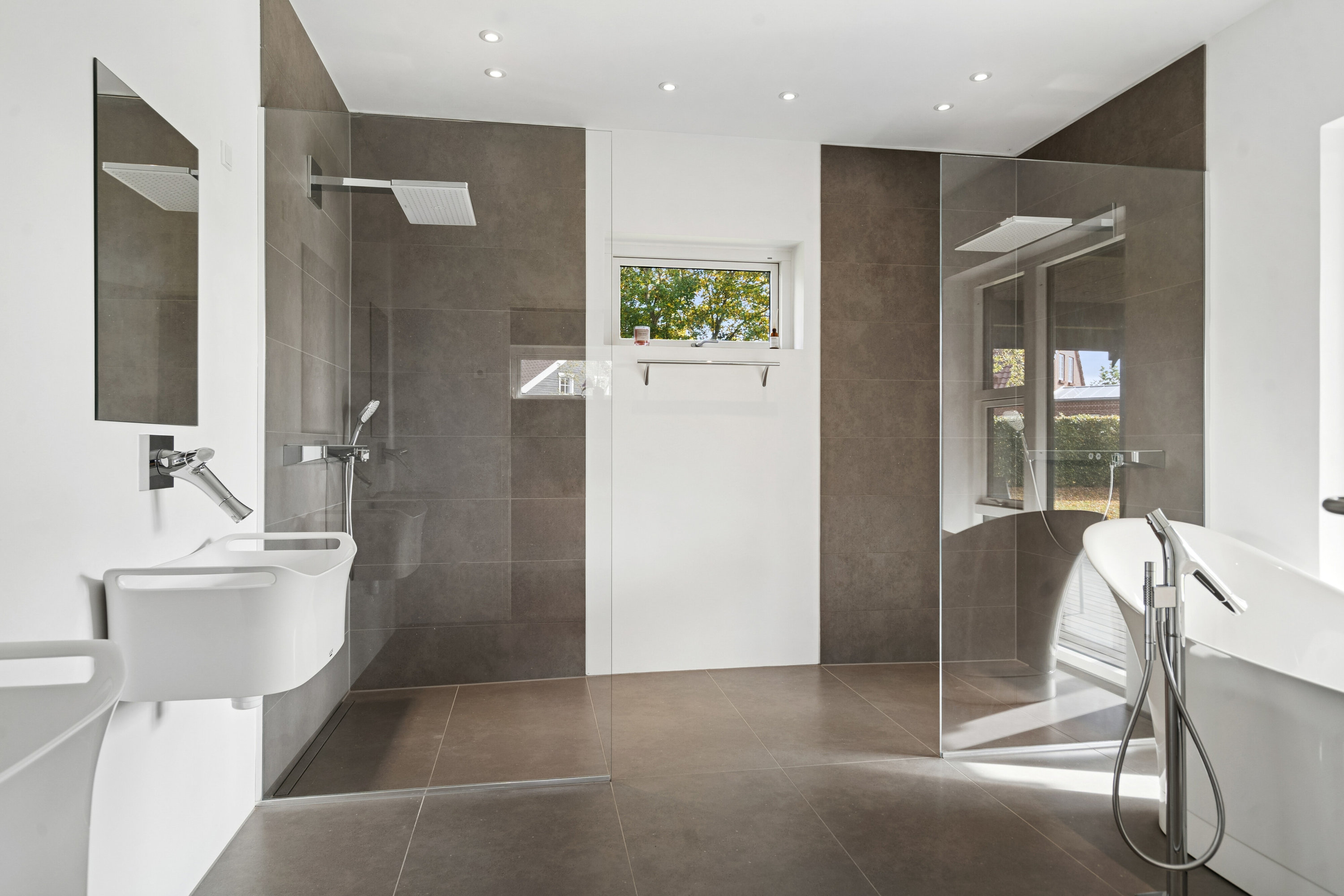 Fremhævet badeværelse billede i fuldskærmstilstand. Billede af Søvangsvej 15, Revninge, 5300 Kerteminde