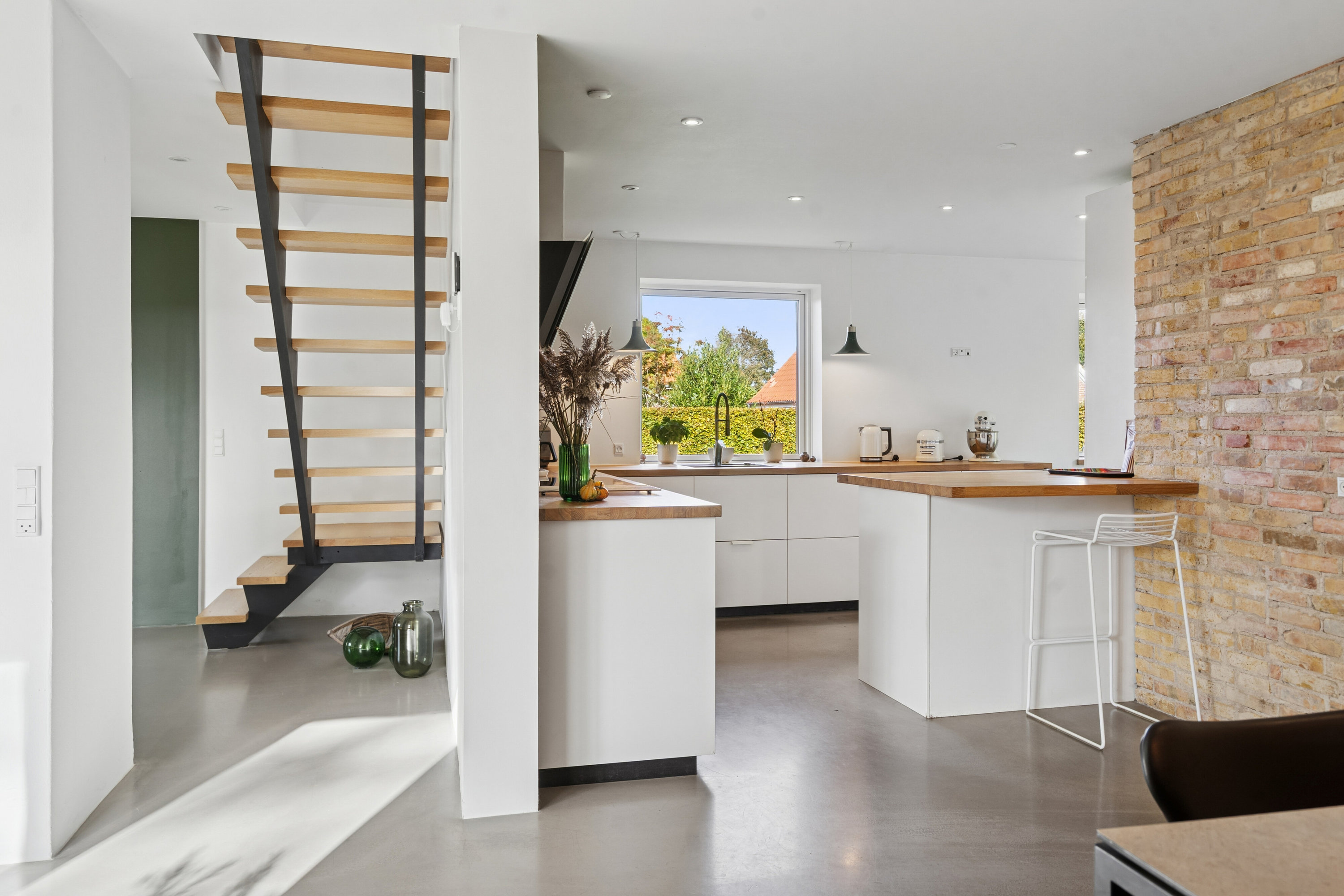 Fremhævet trappe billede i fuldskærmstilstand. Billede af Søvangsvej 15, Revninge, 5300 Kerteminde