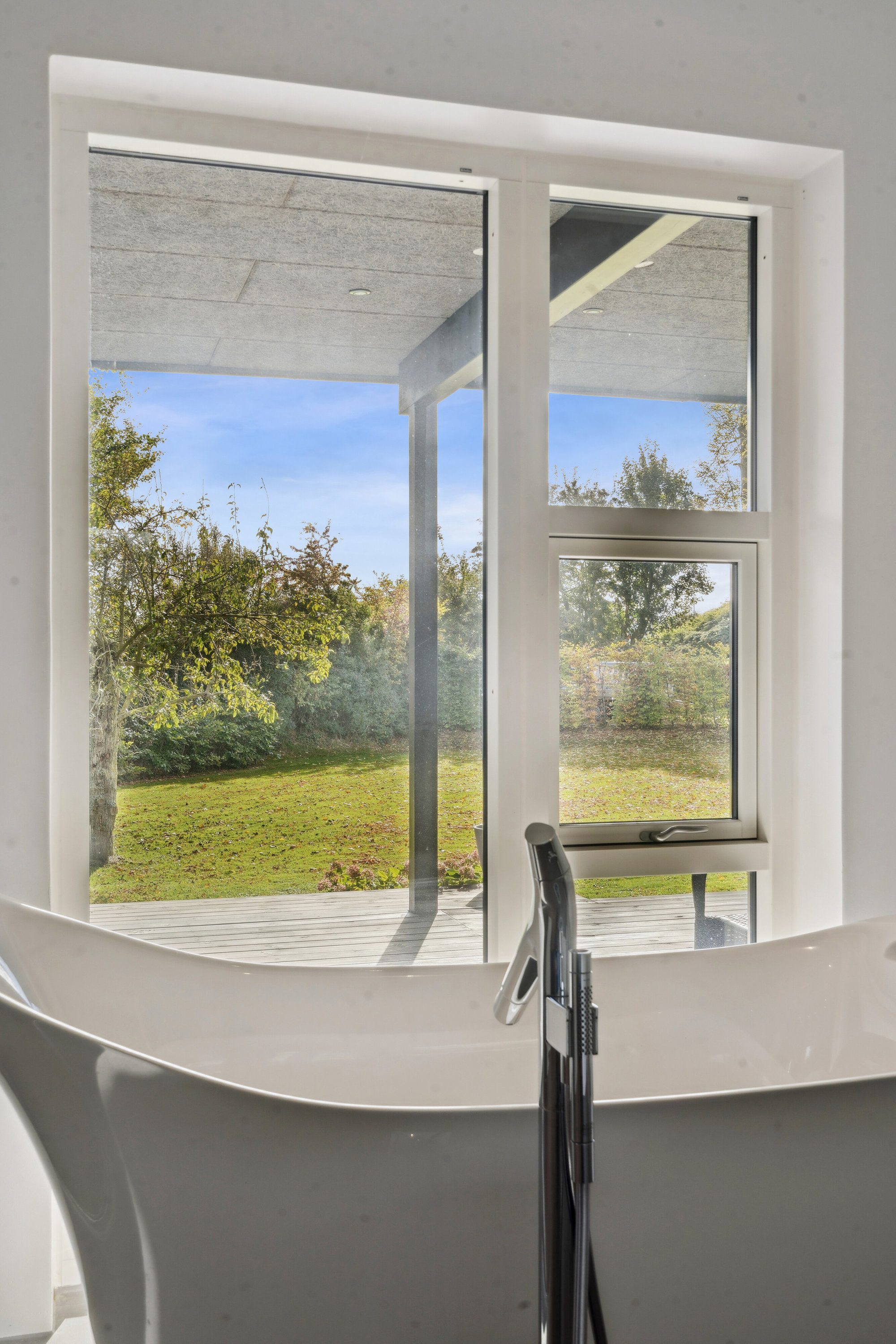 Fremhævet badeværelse billede i fuldskærmstilstand. Billede af Søvangsvej 15, Revninge, 5300 Kerteminde