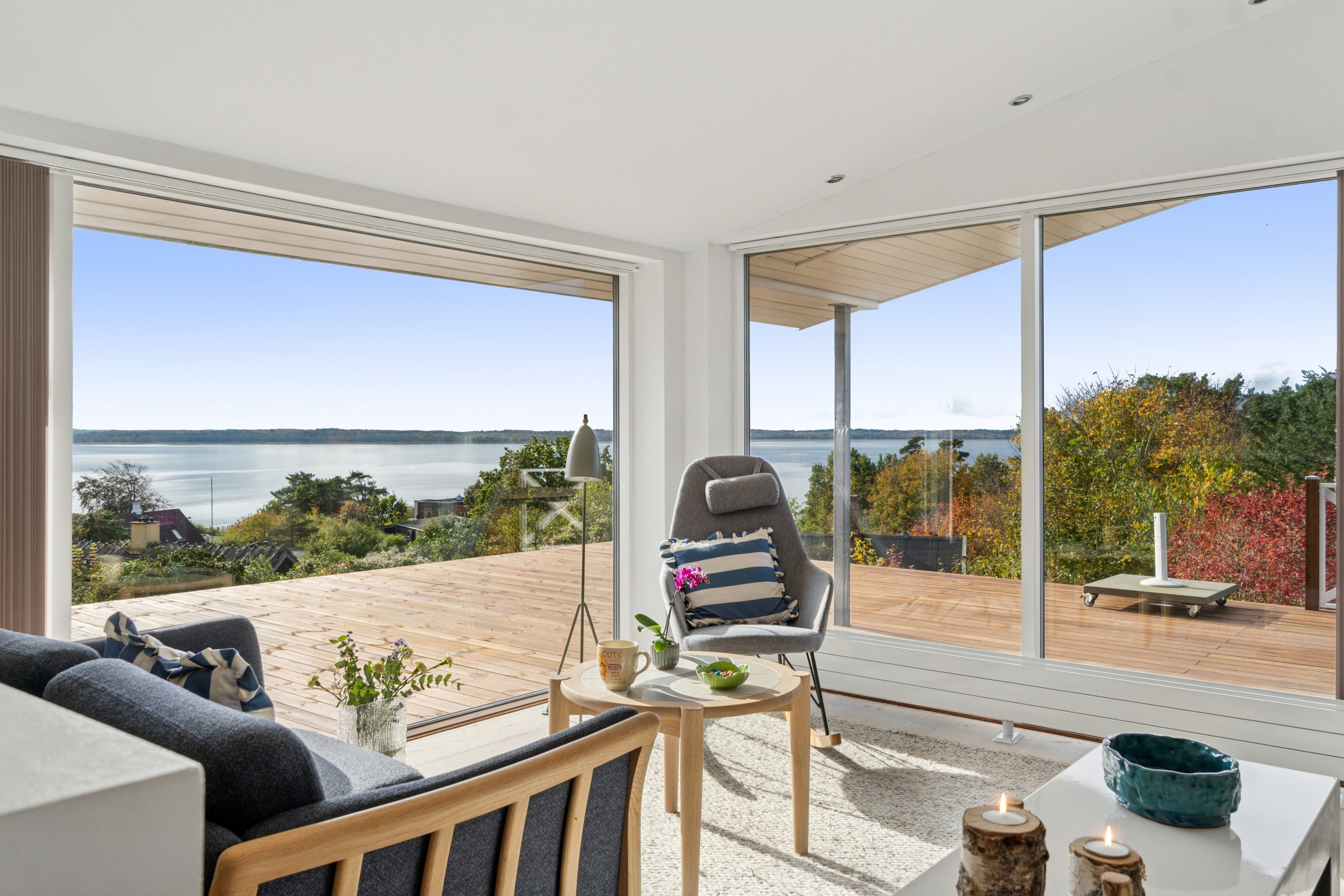 Fremhævet stue billede i fuldskærmstilstand. Billede af Spurvebakken 5, Kregme, 3300 Frederiksværk