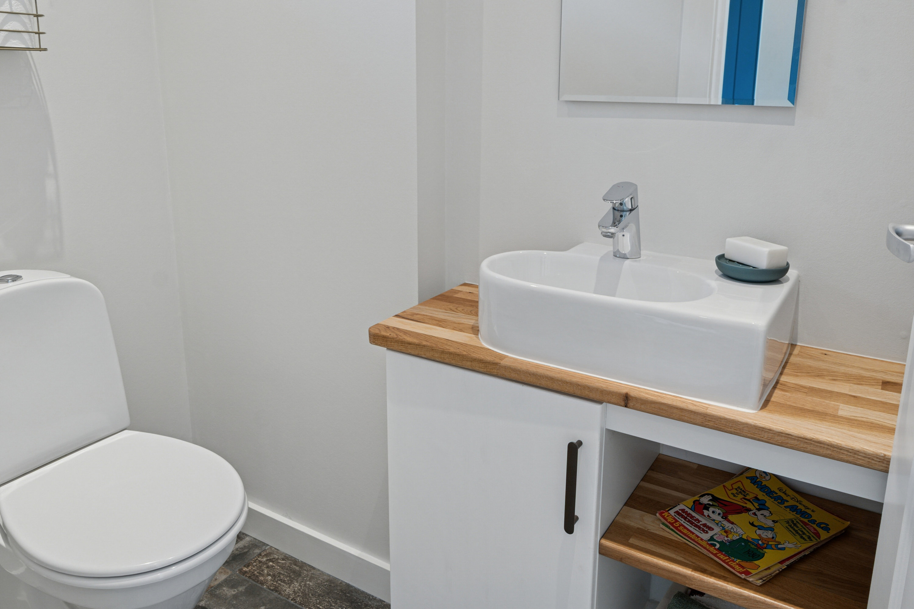 Fremhævet badeværelse billede i fuldskærmstilstand. Billede af Spurvebakken 5, Kregme, 3300 Frederiksværk