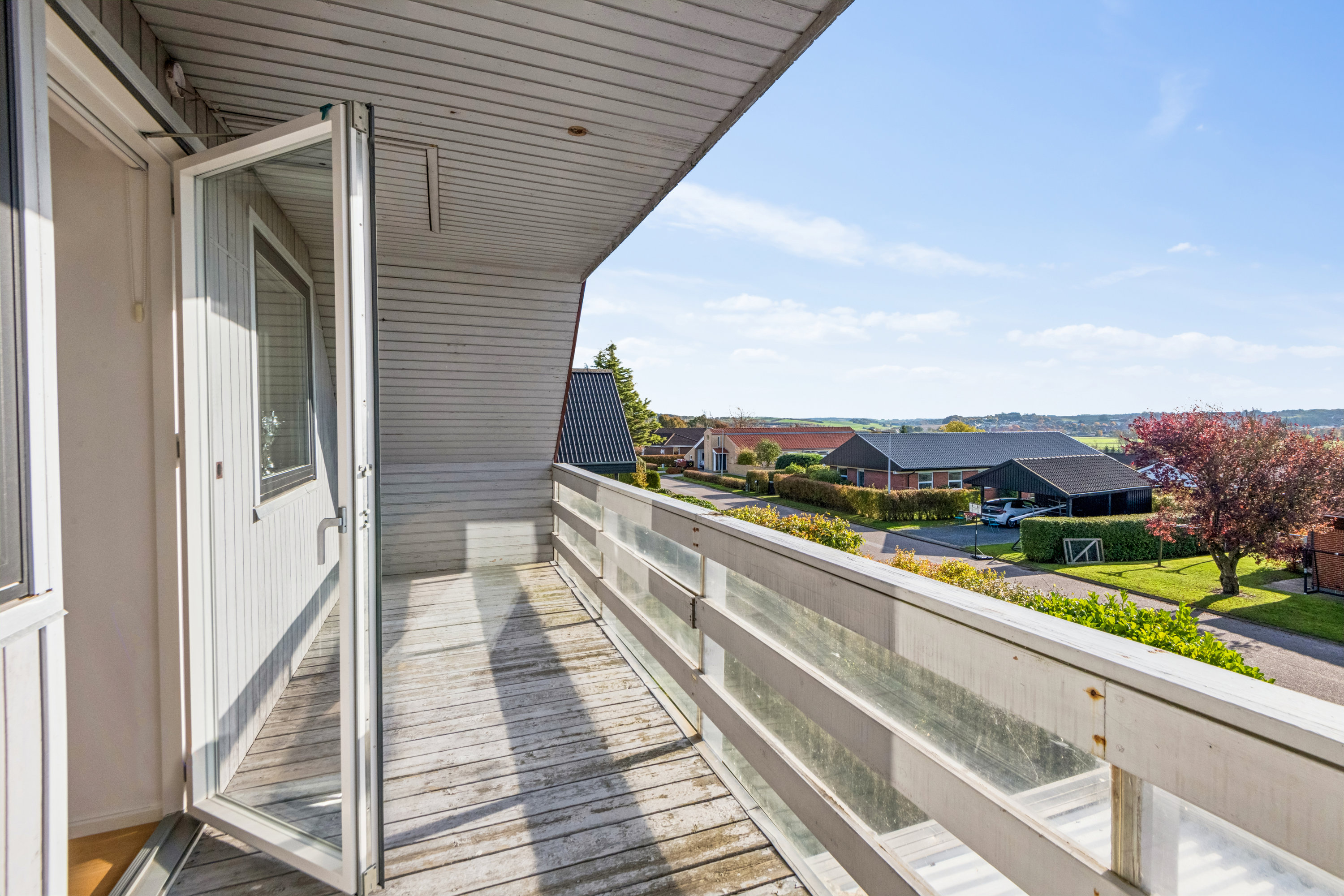 Fremhævet altan billede i fuldskærmstilstand. Billede af Poseidonvej 81, Gug, 9210 Aalborg SØ