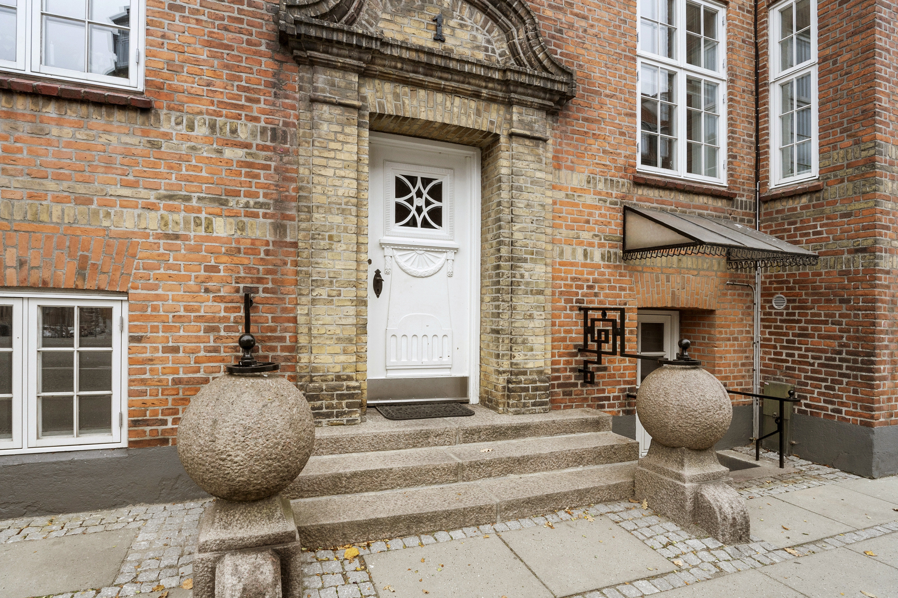 Miniaturebillede 1: entré. Billede af Sundvej 1, 3. th., 8700 Horsens