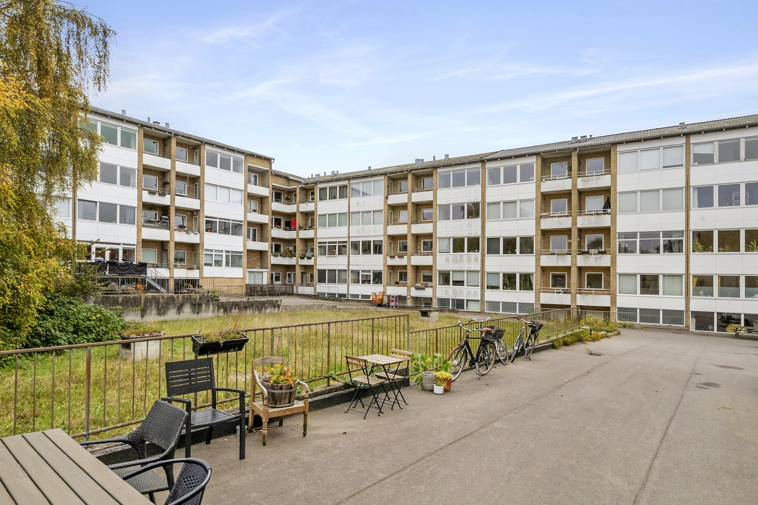 Fremhævet ejendommen billede i fuldskærmstilstand. Billede af Jordbrovej 27, st.. 1., Christiansbjerg, 8200 Aarhus N