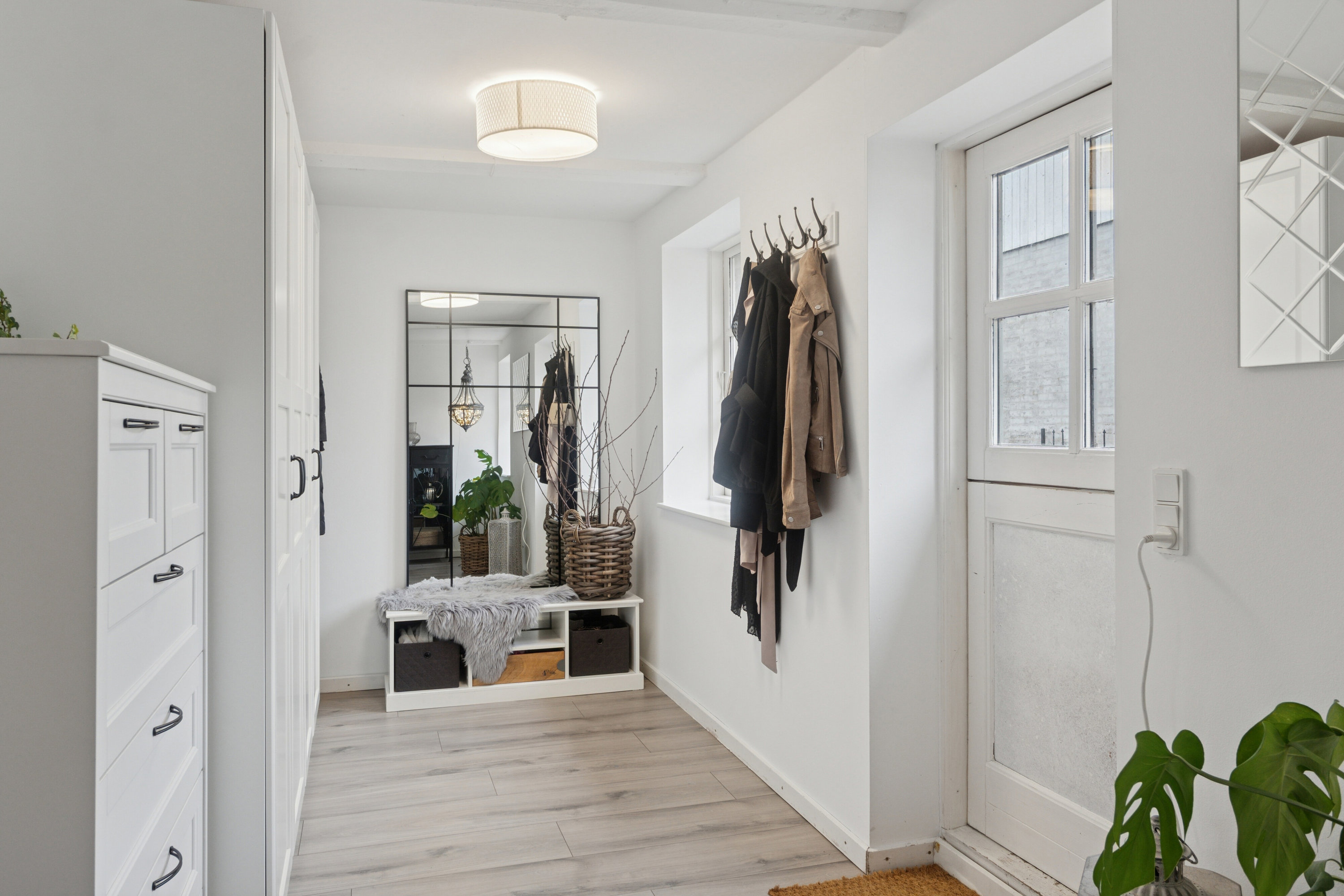 Fremhævet gang billede i fuldskærmstilstand. Billede af Høstenvej 21, Høsten, 4690 Haslev