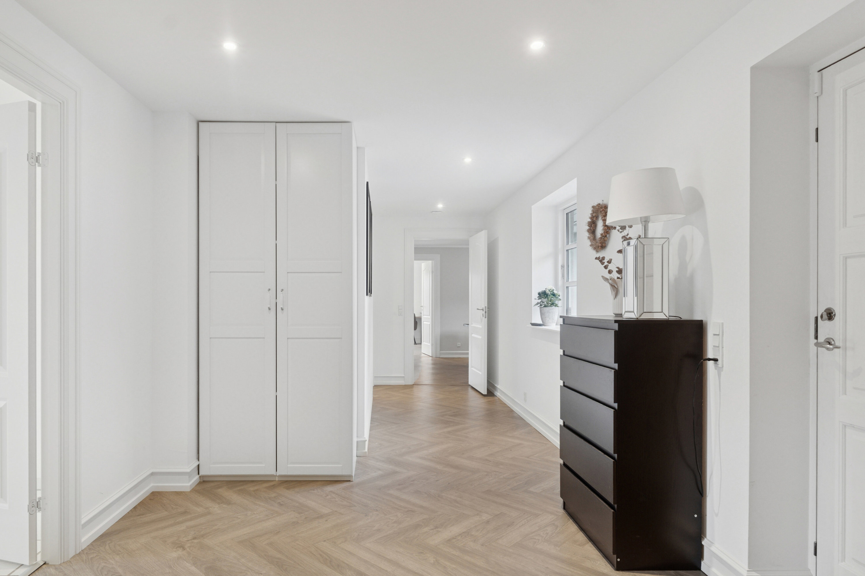 Fremhævet gang billede i fuldskærmstilstand. Billede af Høstenvej 21, Høsten, 4690 Haslev